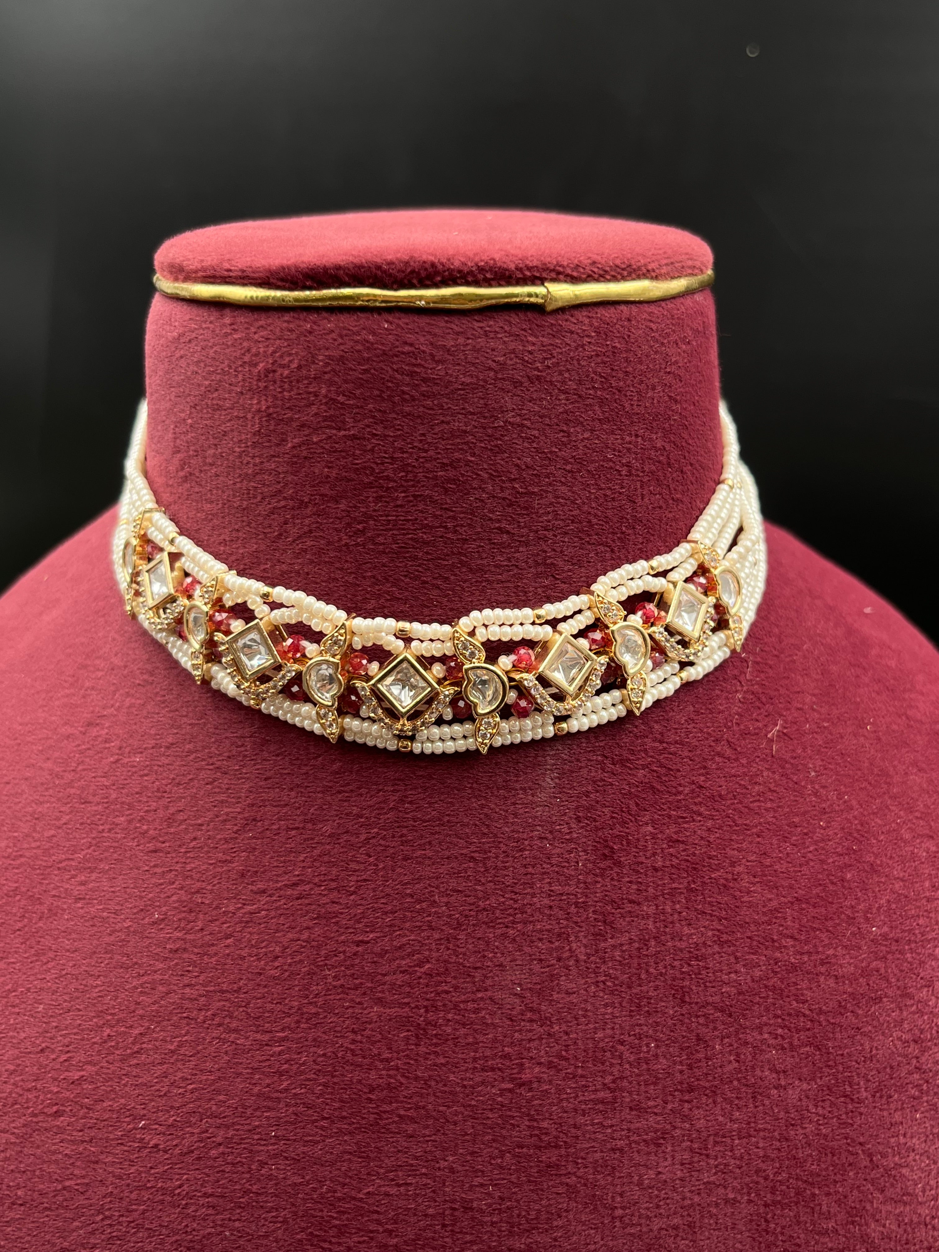 ANUU NECKLACE