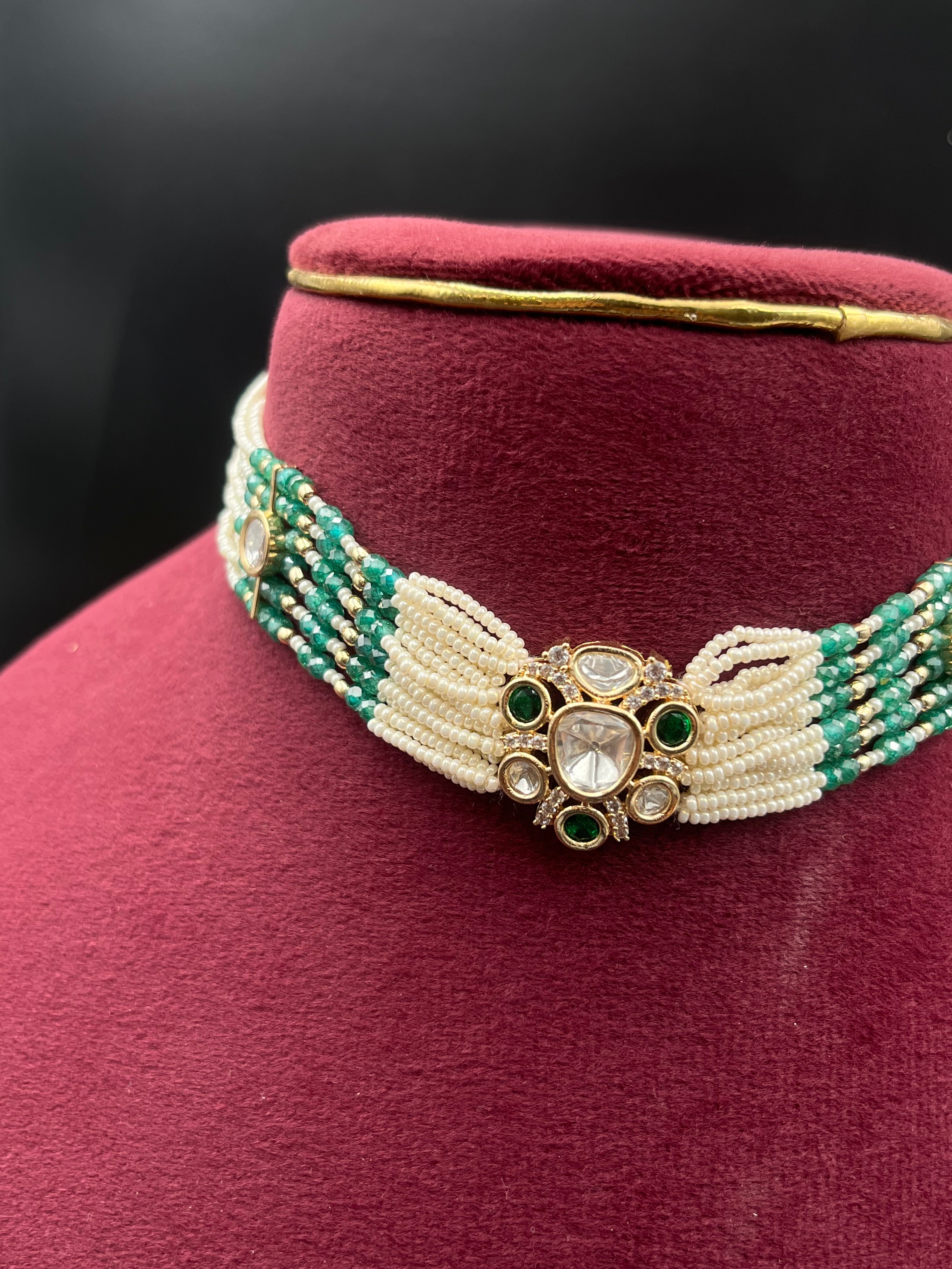 ANUSKA NECKLACE