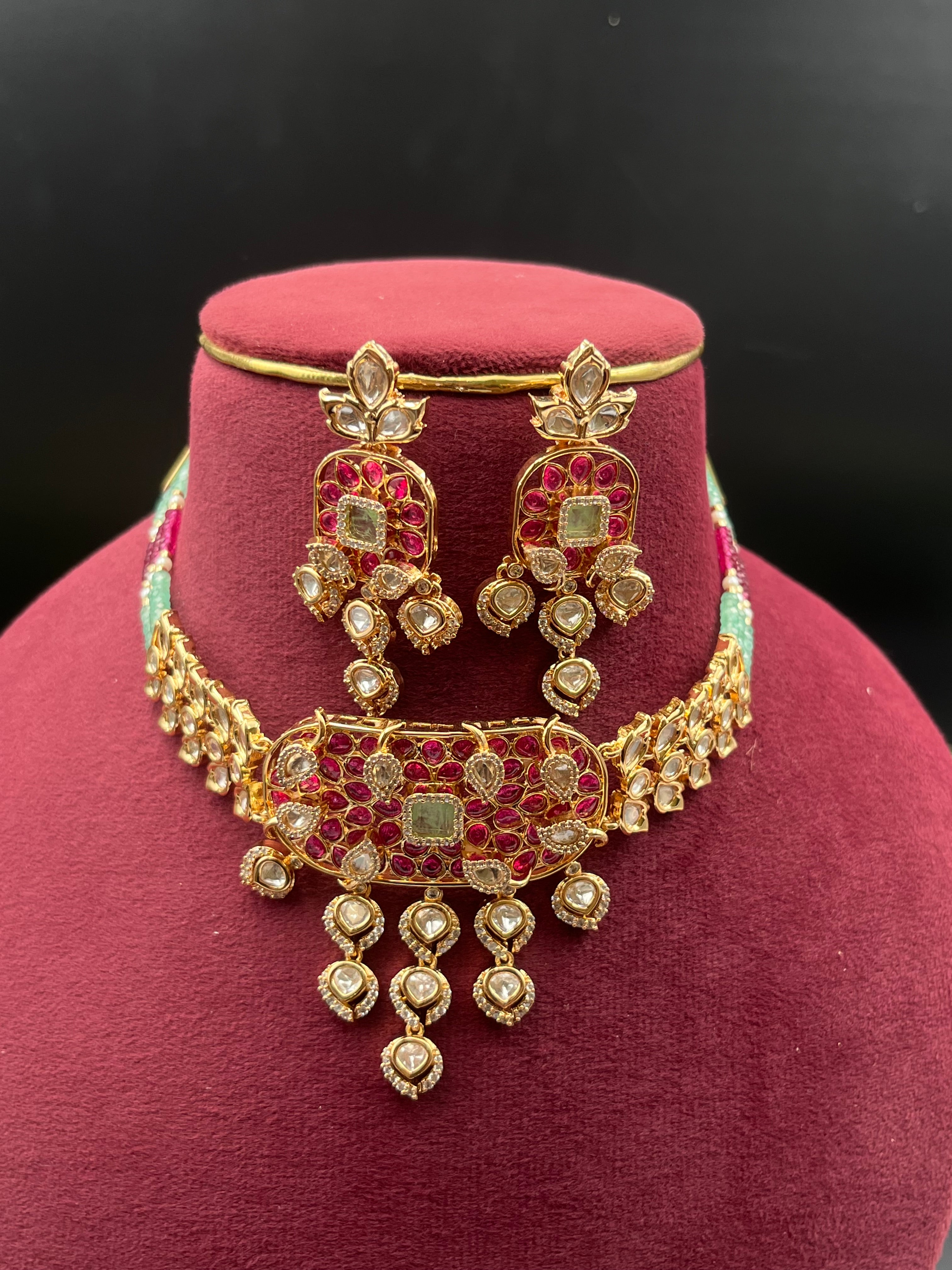 SWEETI NECKLACE