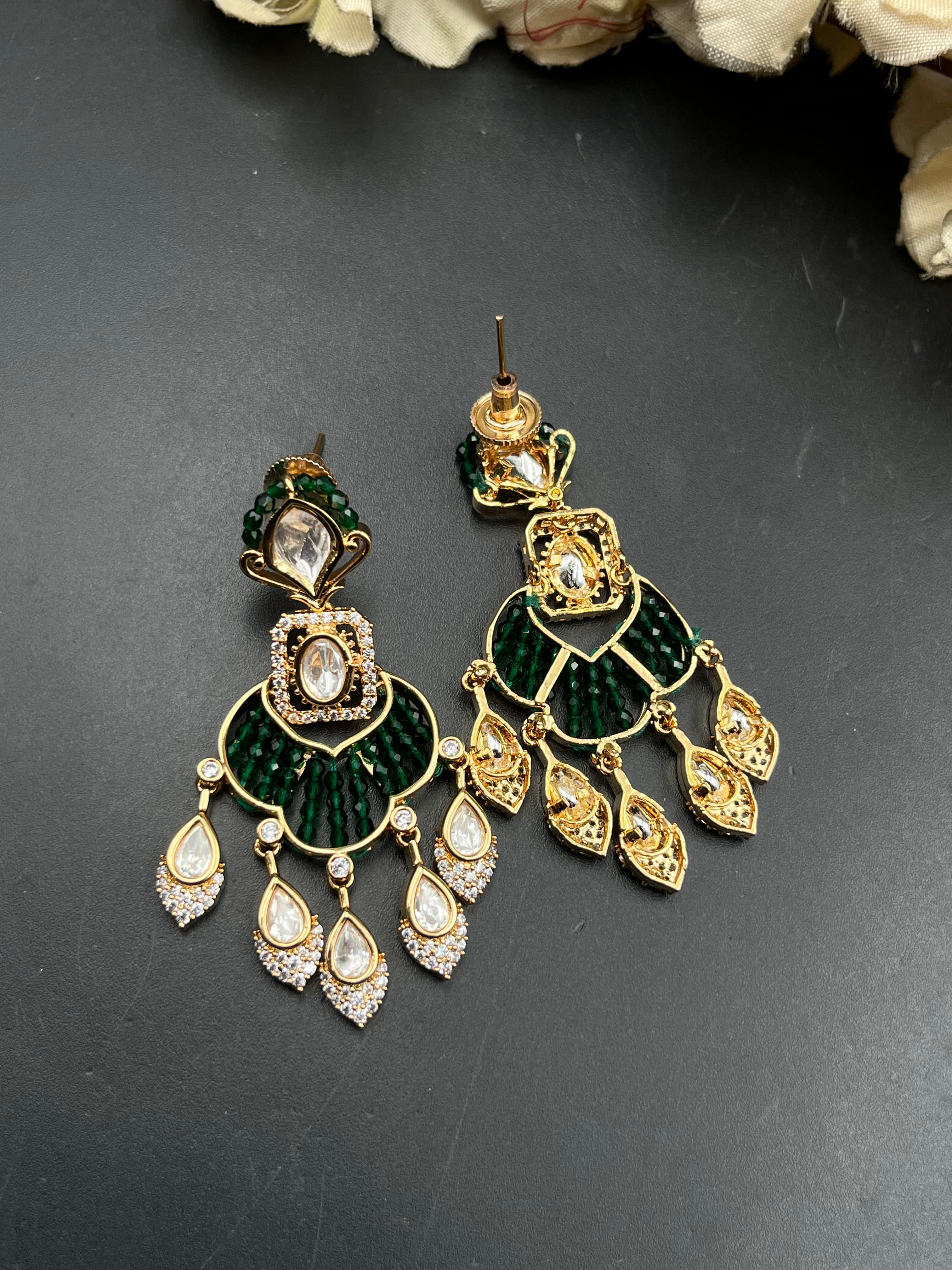 TEJUU EARRING