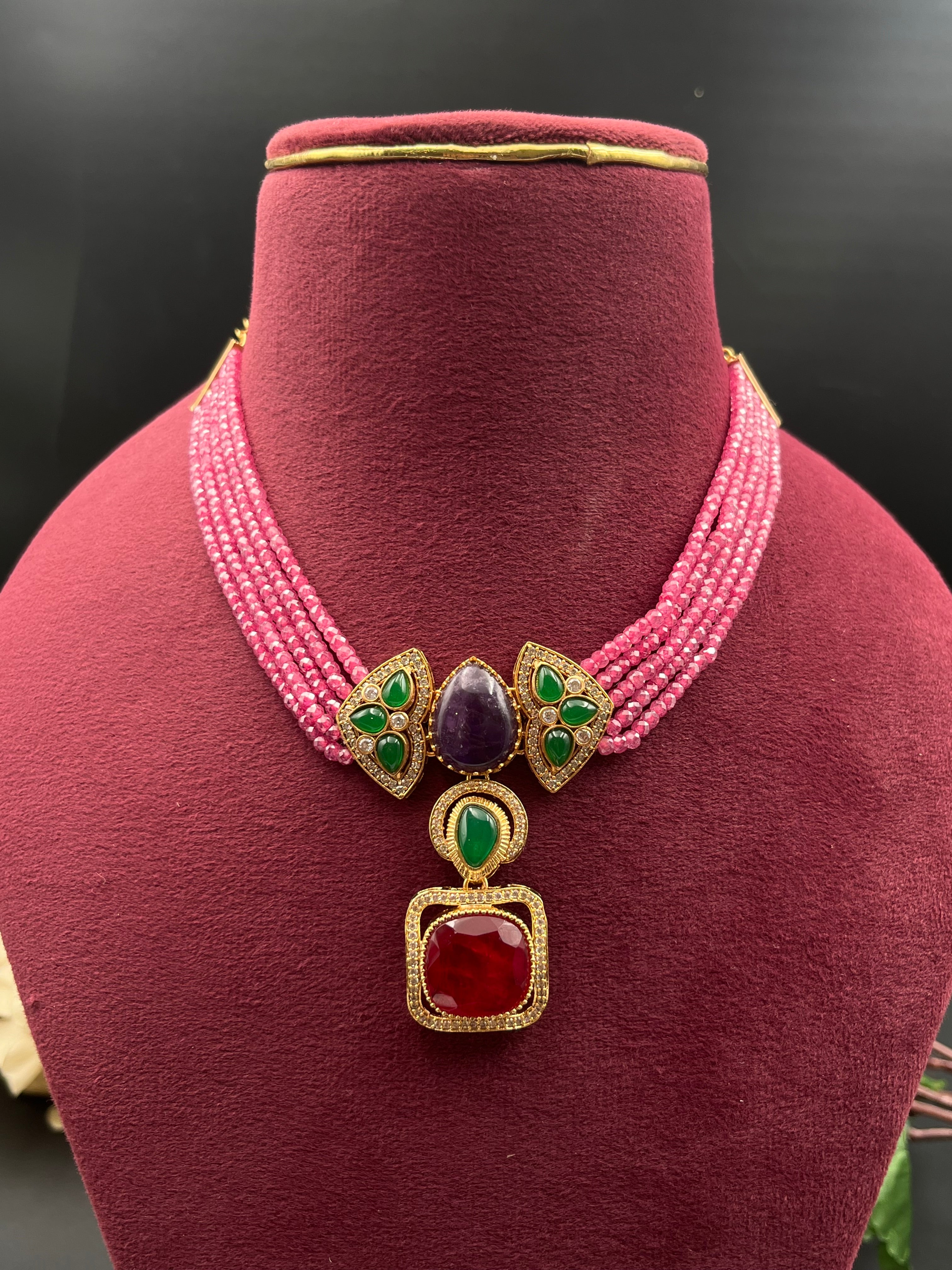 SIKHA NECKLACE