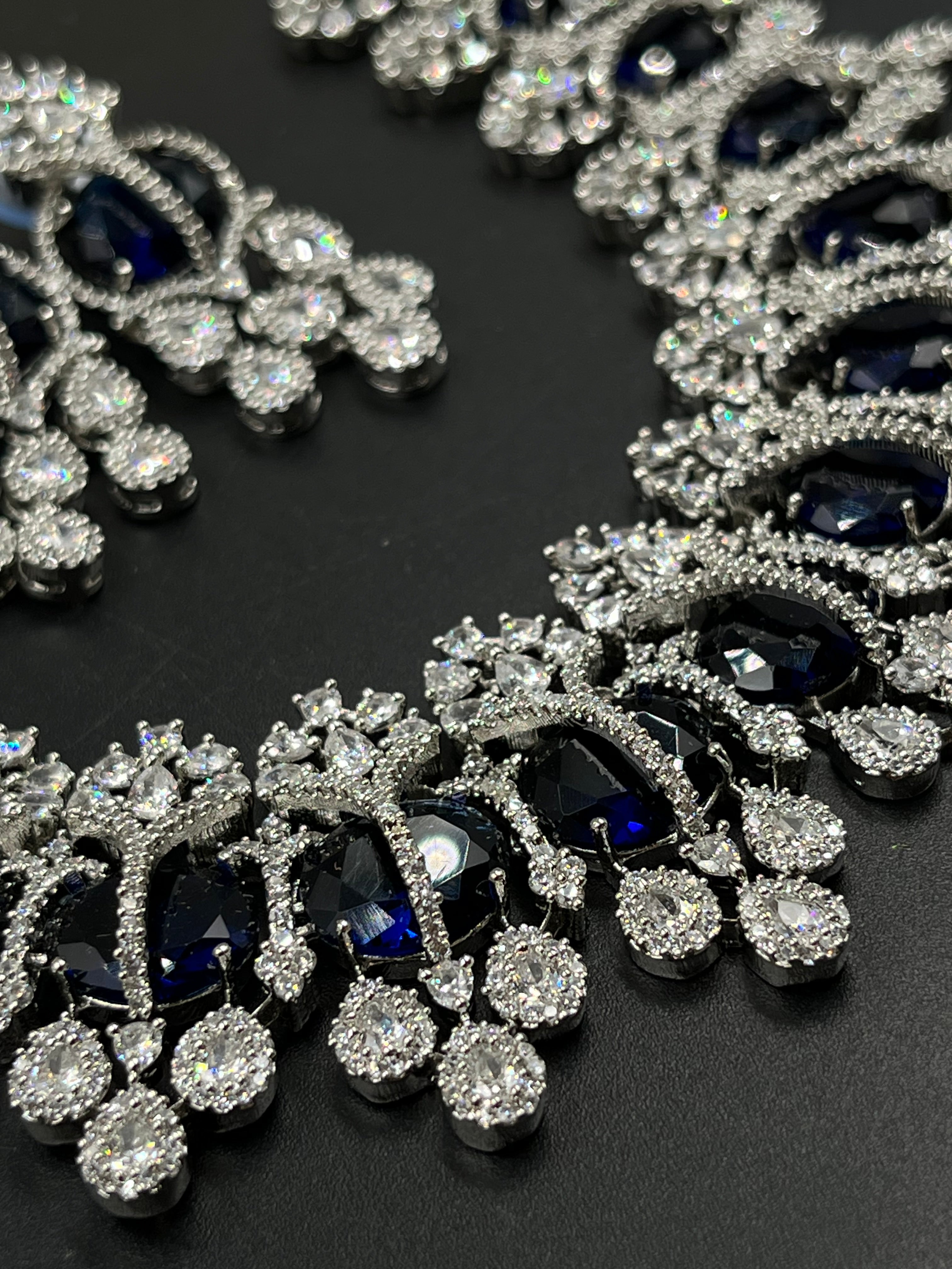 SAMI NECKLACE