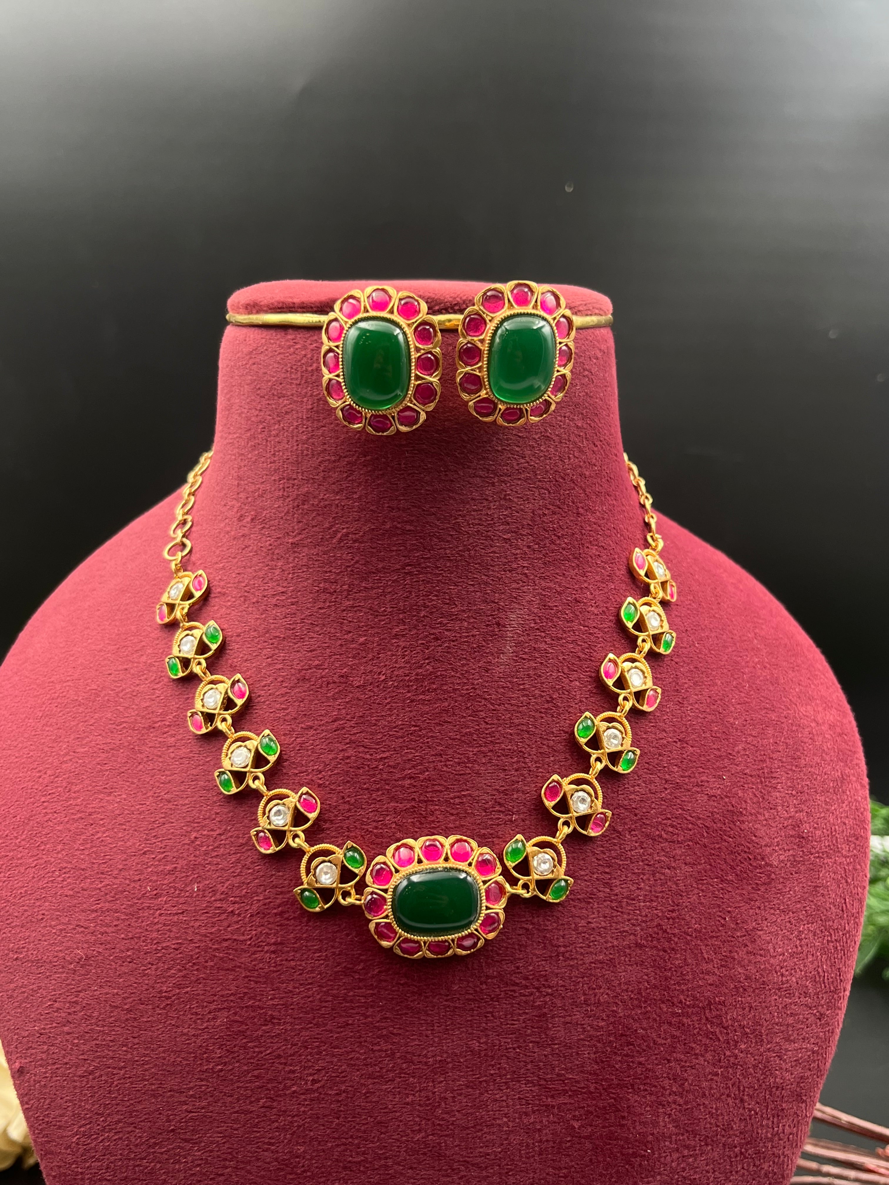 SULEKHA NECKALCE