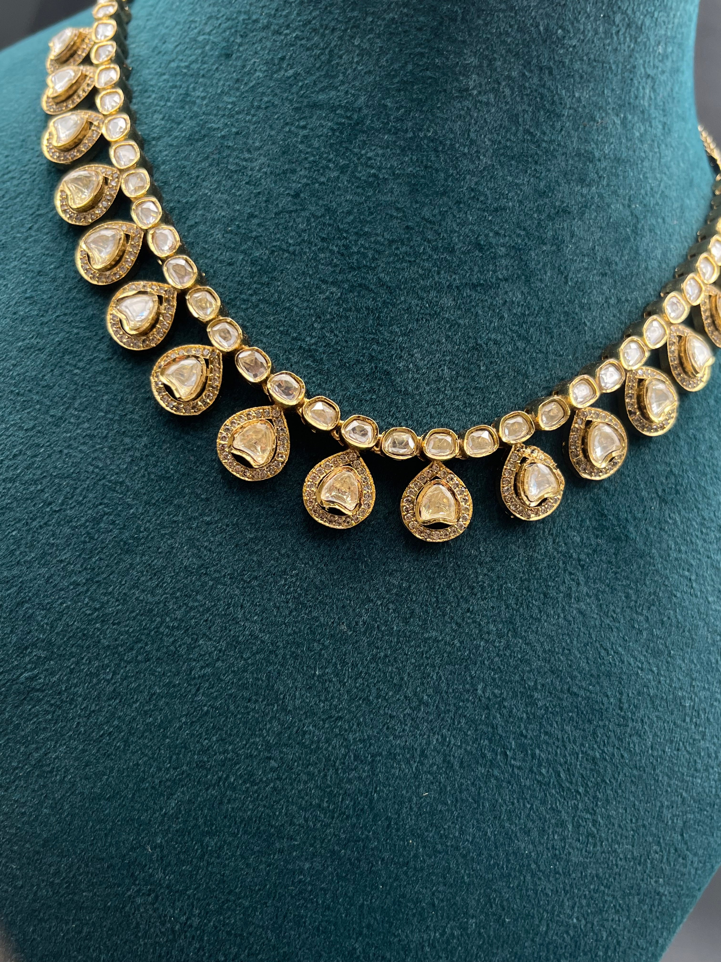 NISHA NECKLACE