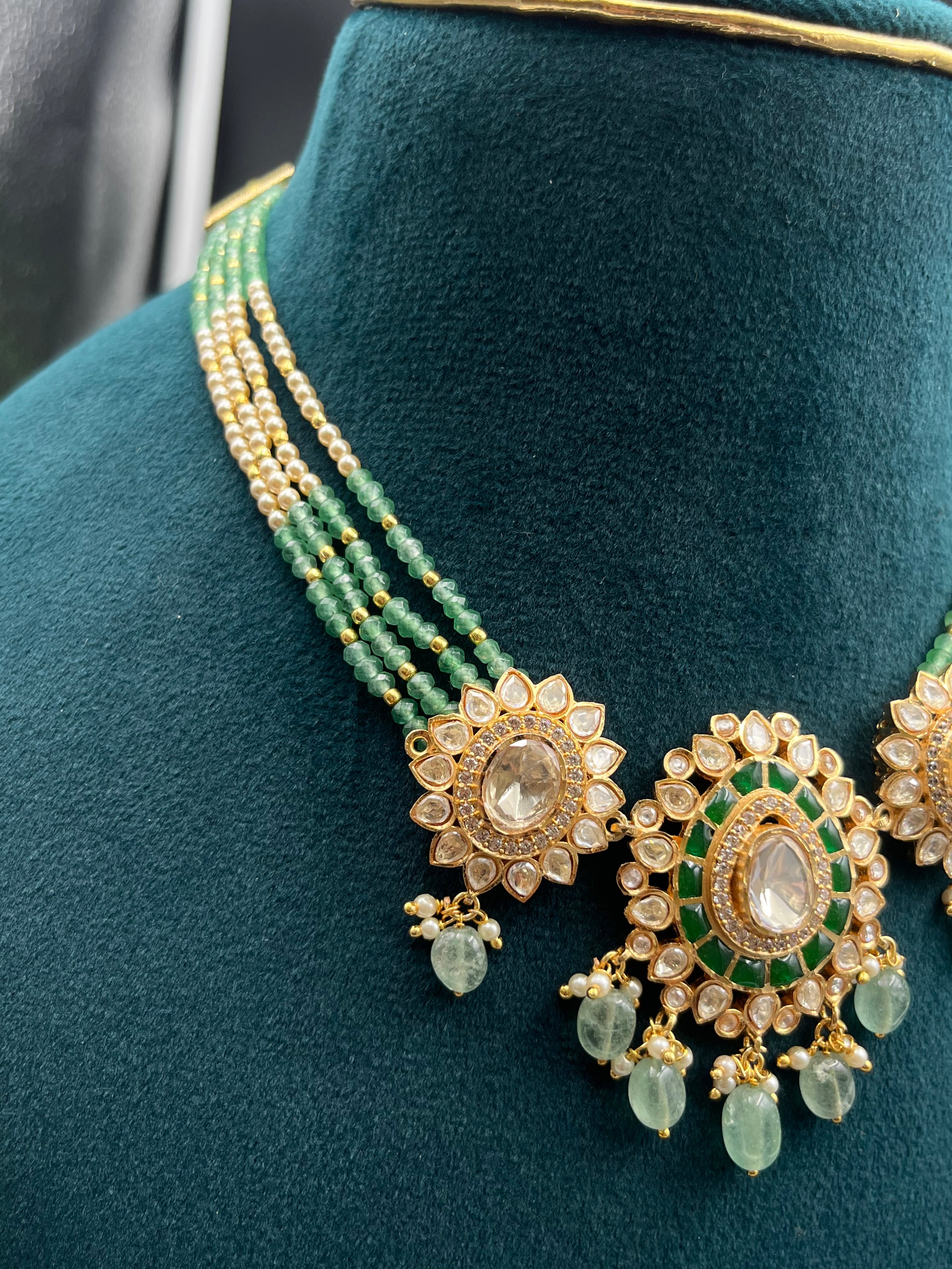 SAROJ NECKLACE