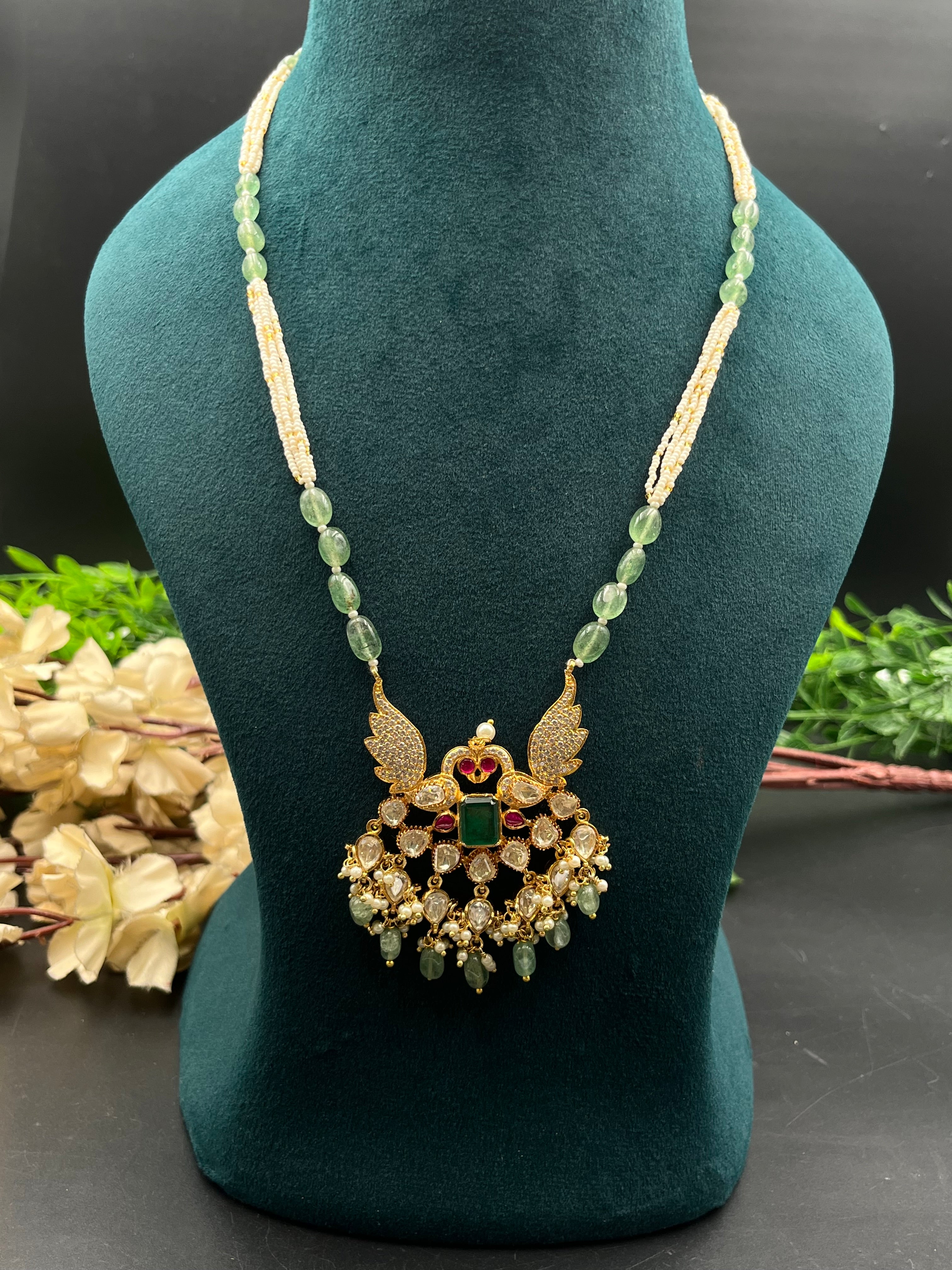 JHULY NECKLACE