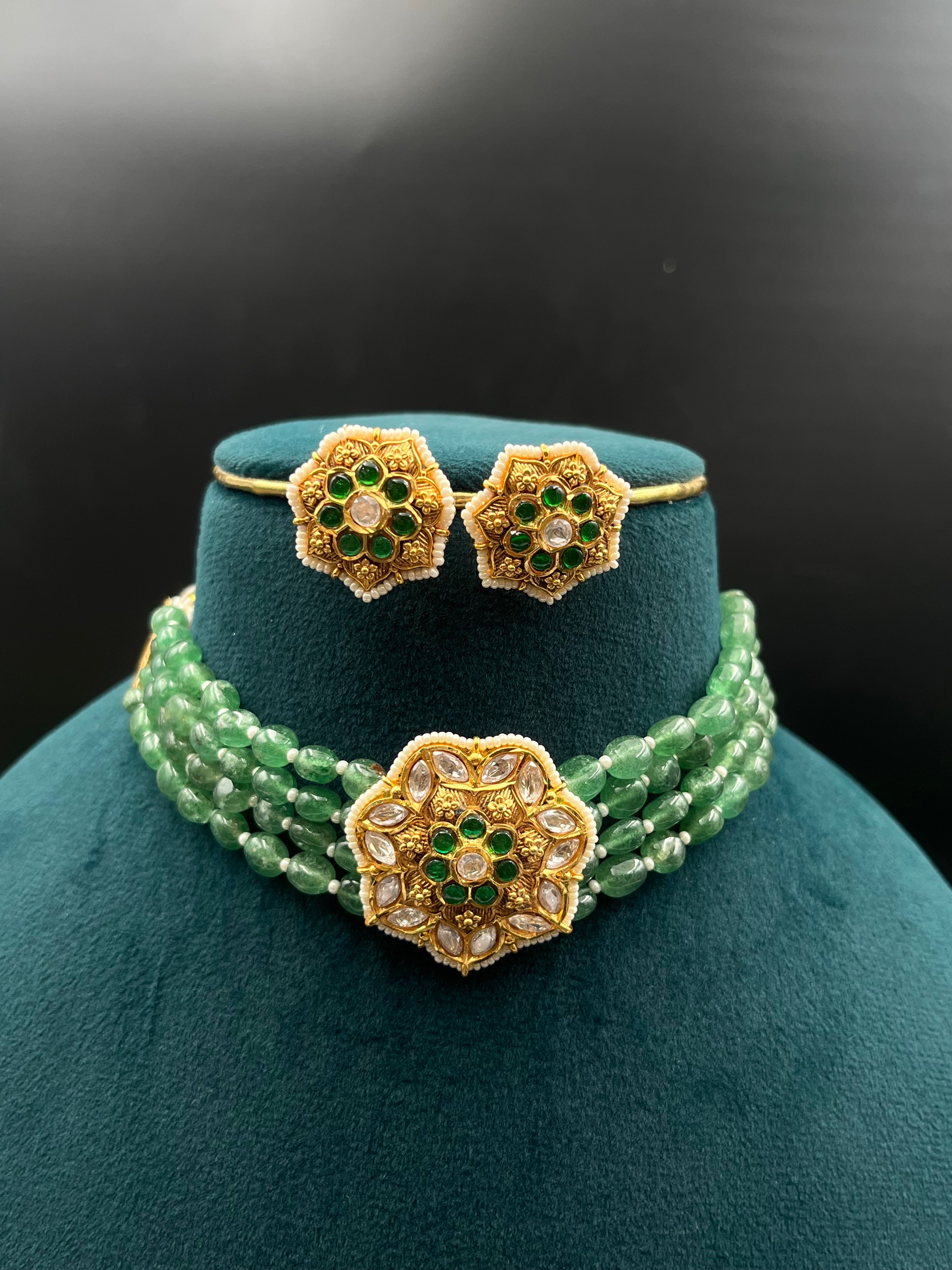 AAISHA NECKLACE