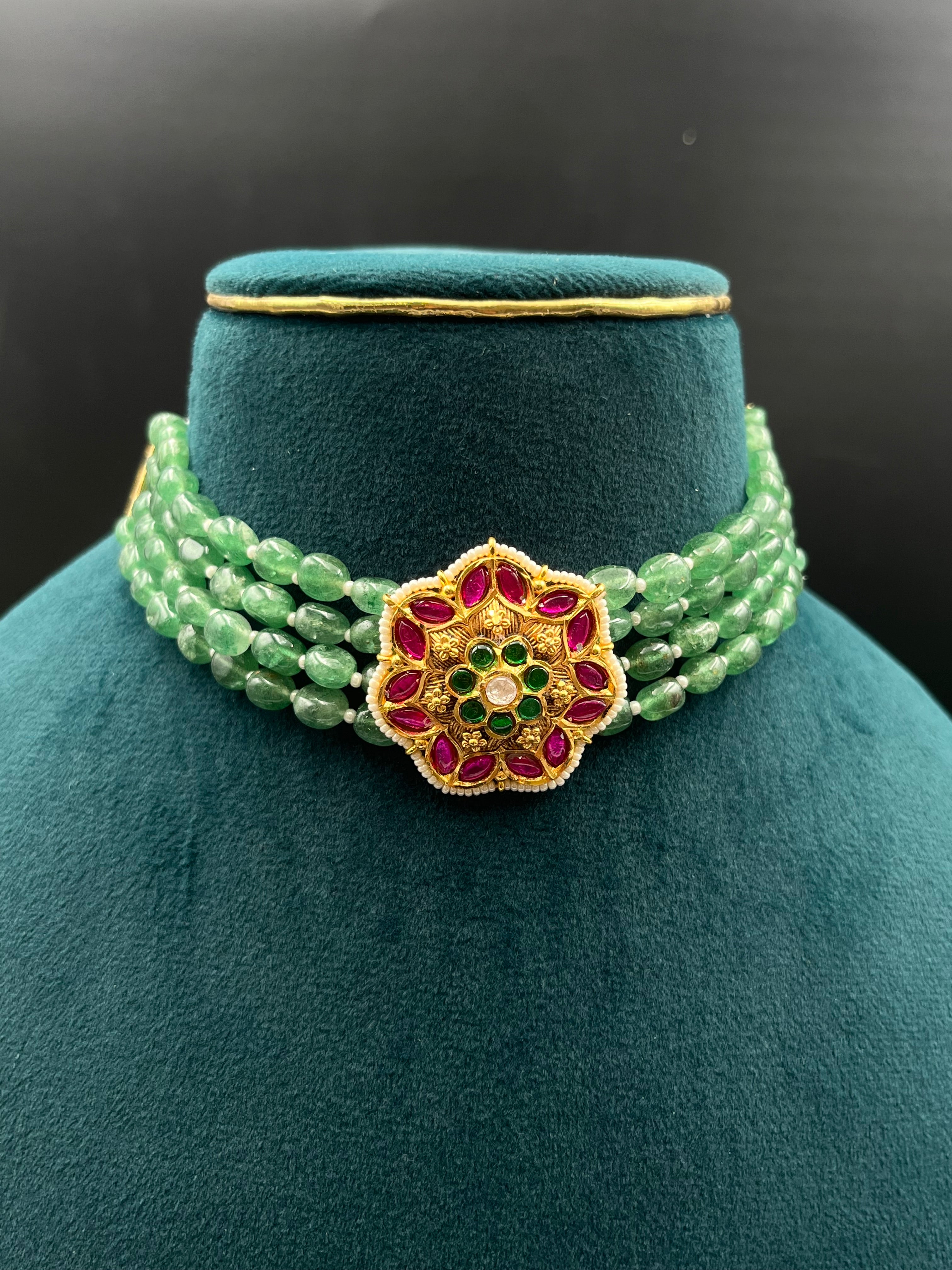 AAISHA NECKLACE