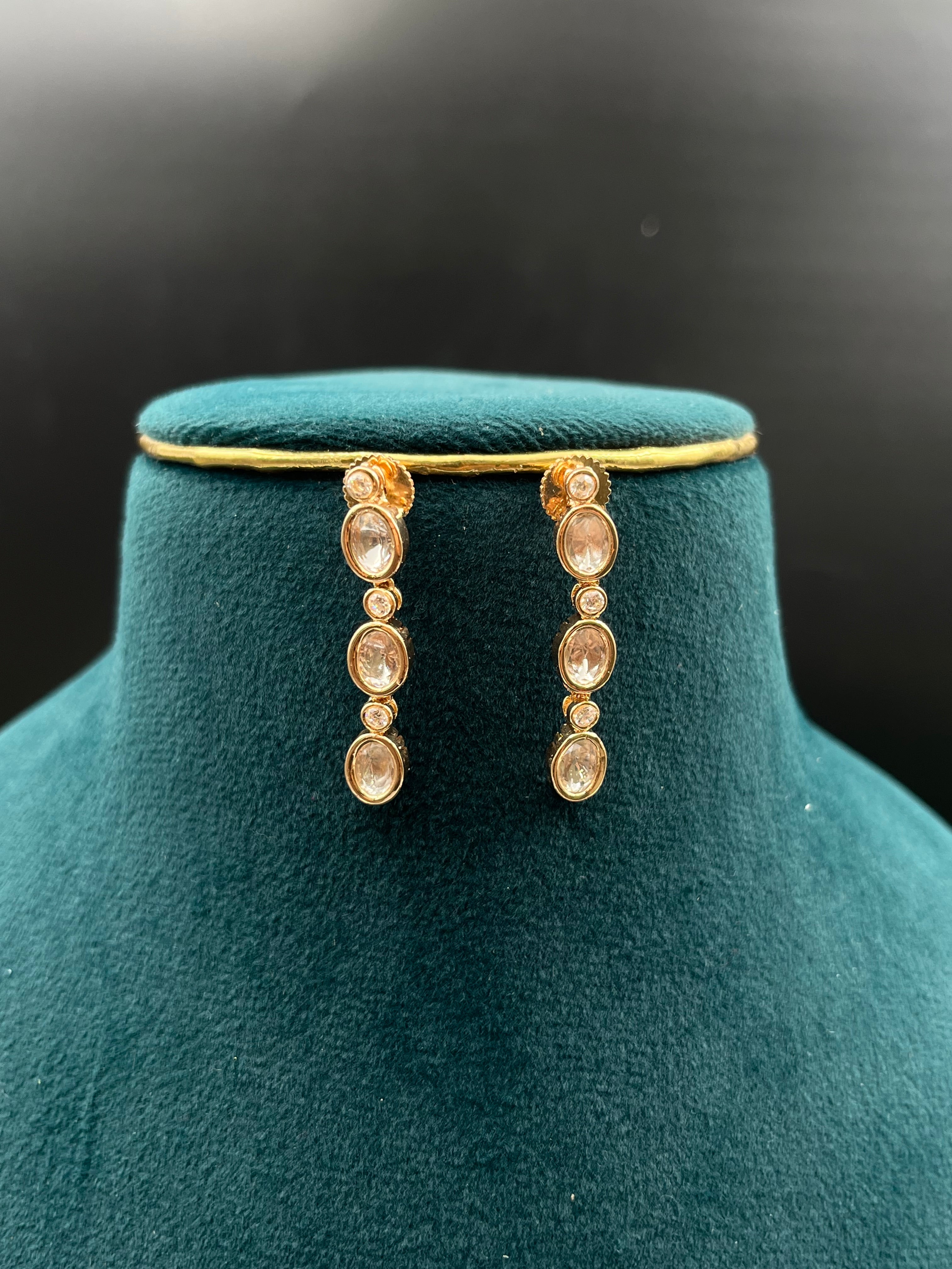 UMA NECKLACE