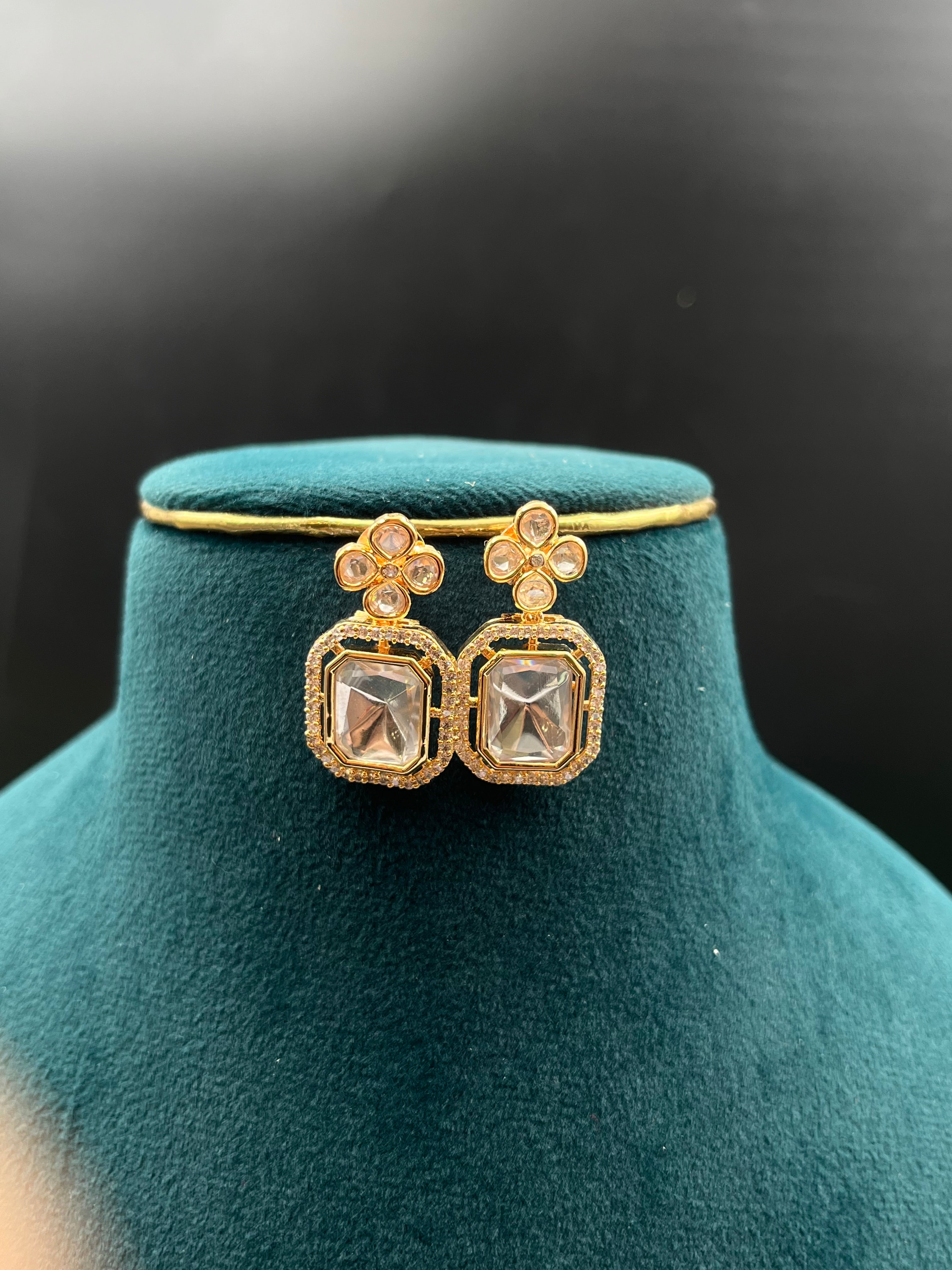 UMA NECKALCE