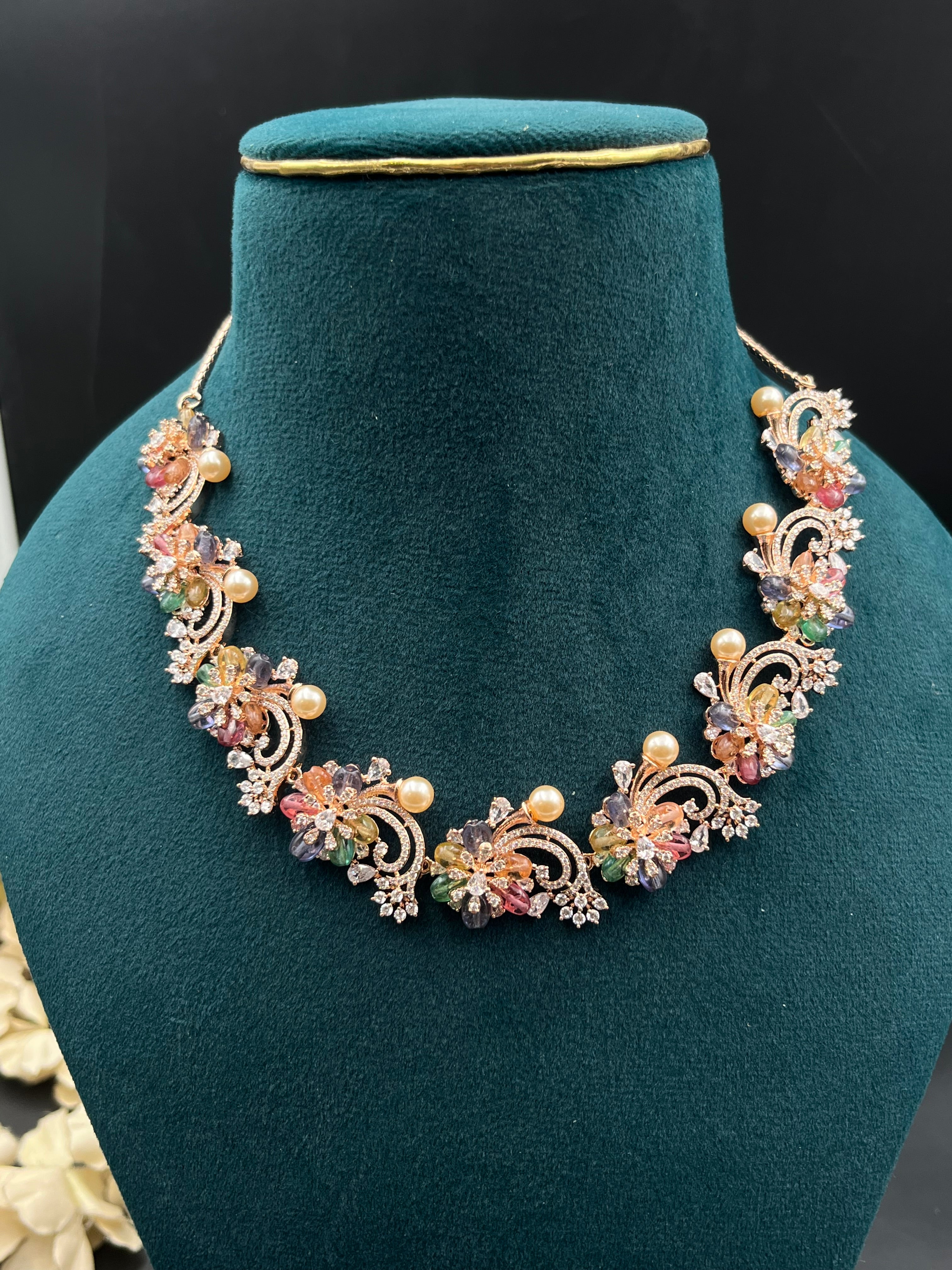 KESHORI NECKLACE