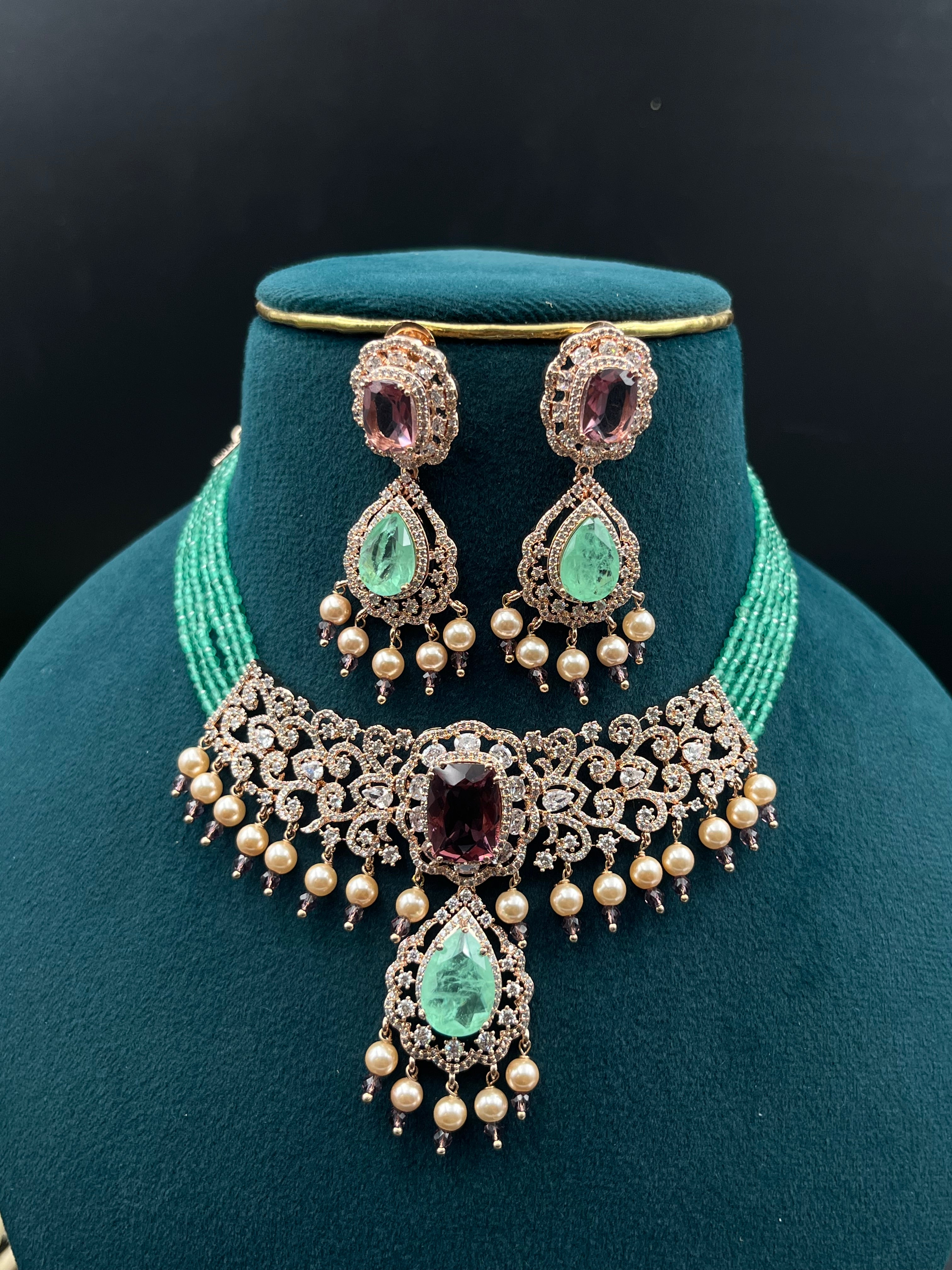 DROPATI NECKLACE