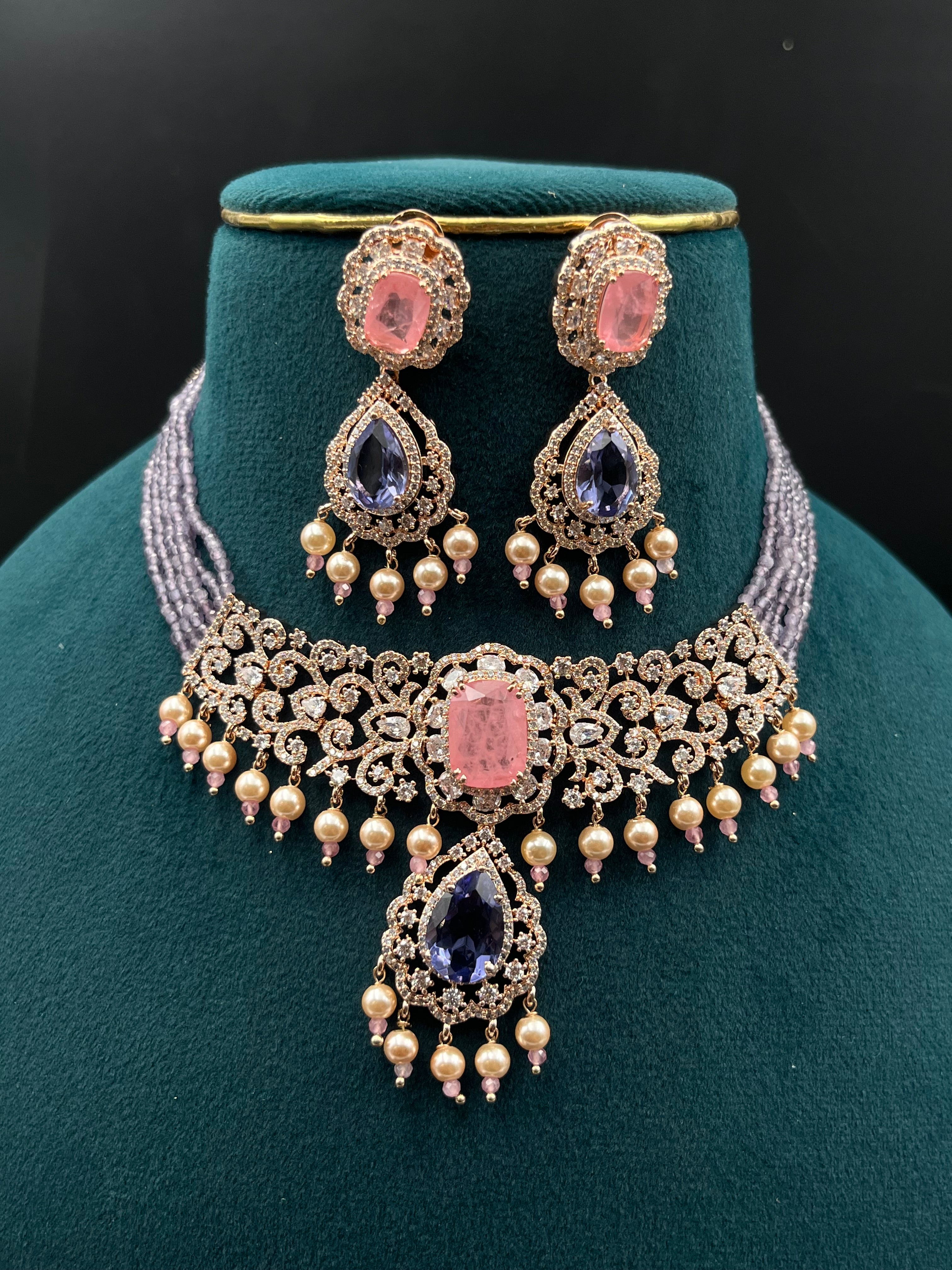 DROPATI NECKLACE