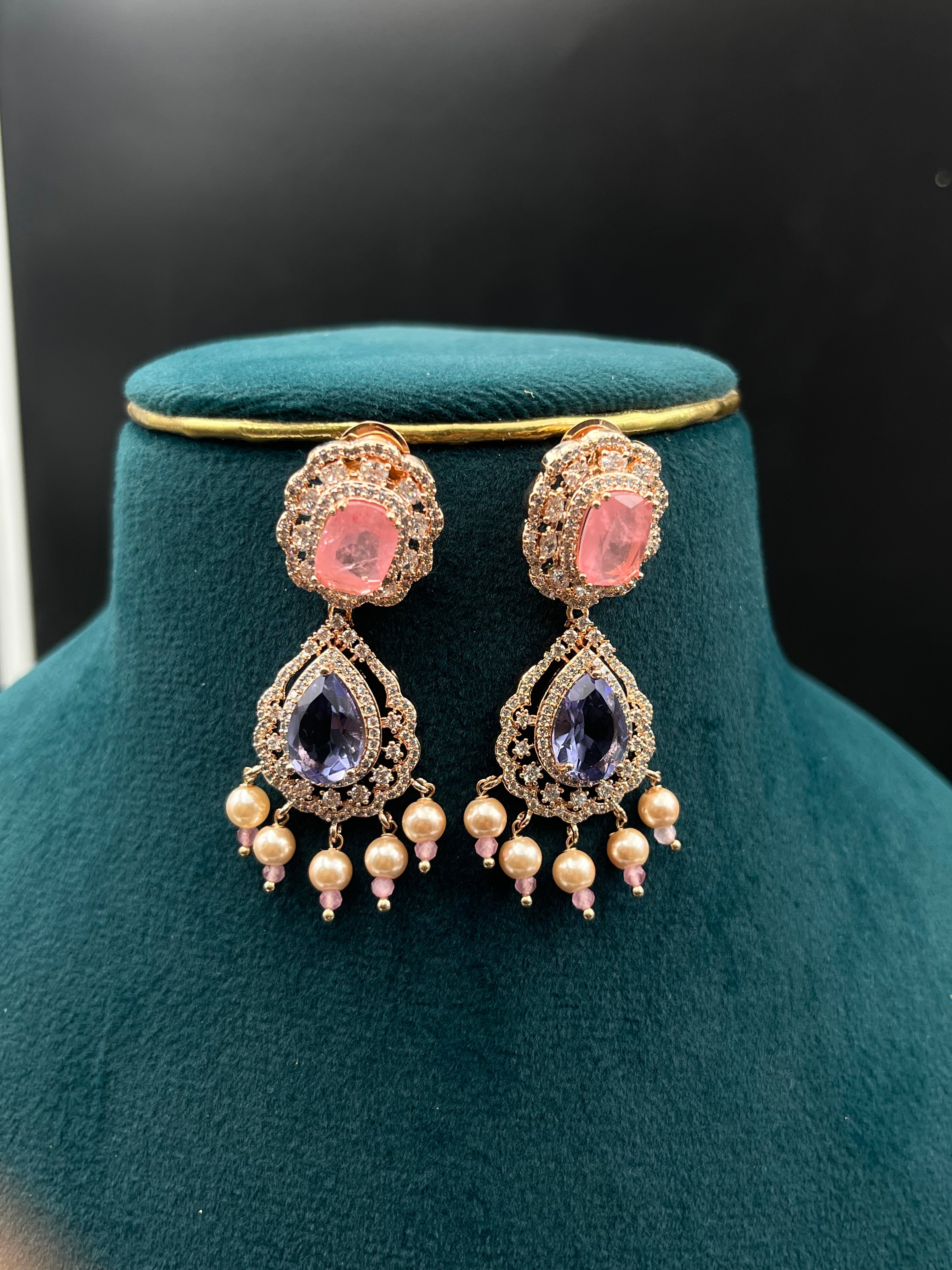 DROPATI NECKLACE