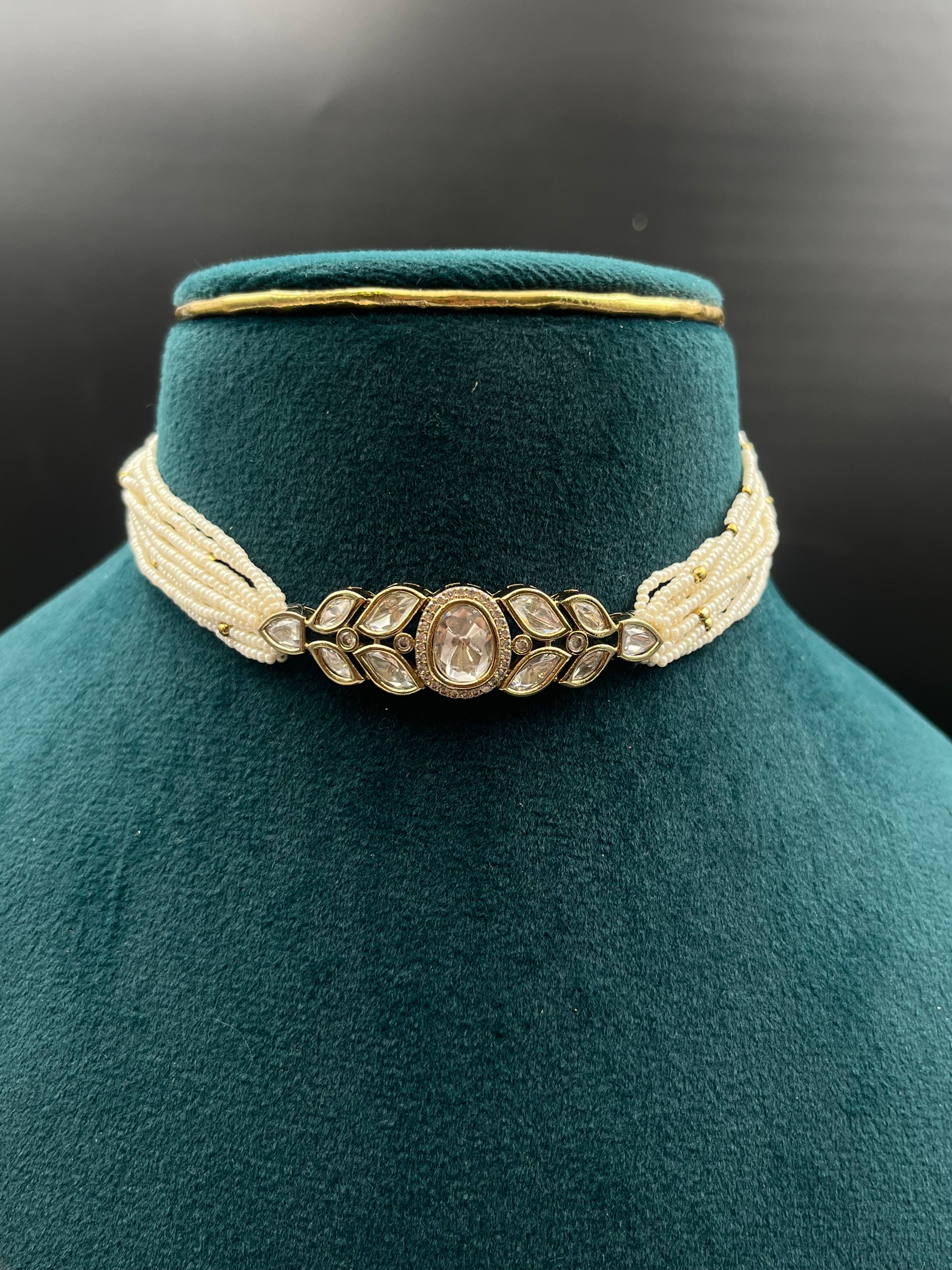 TANIYA NECKLACE