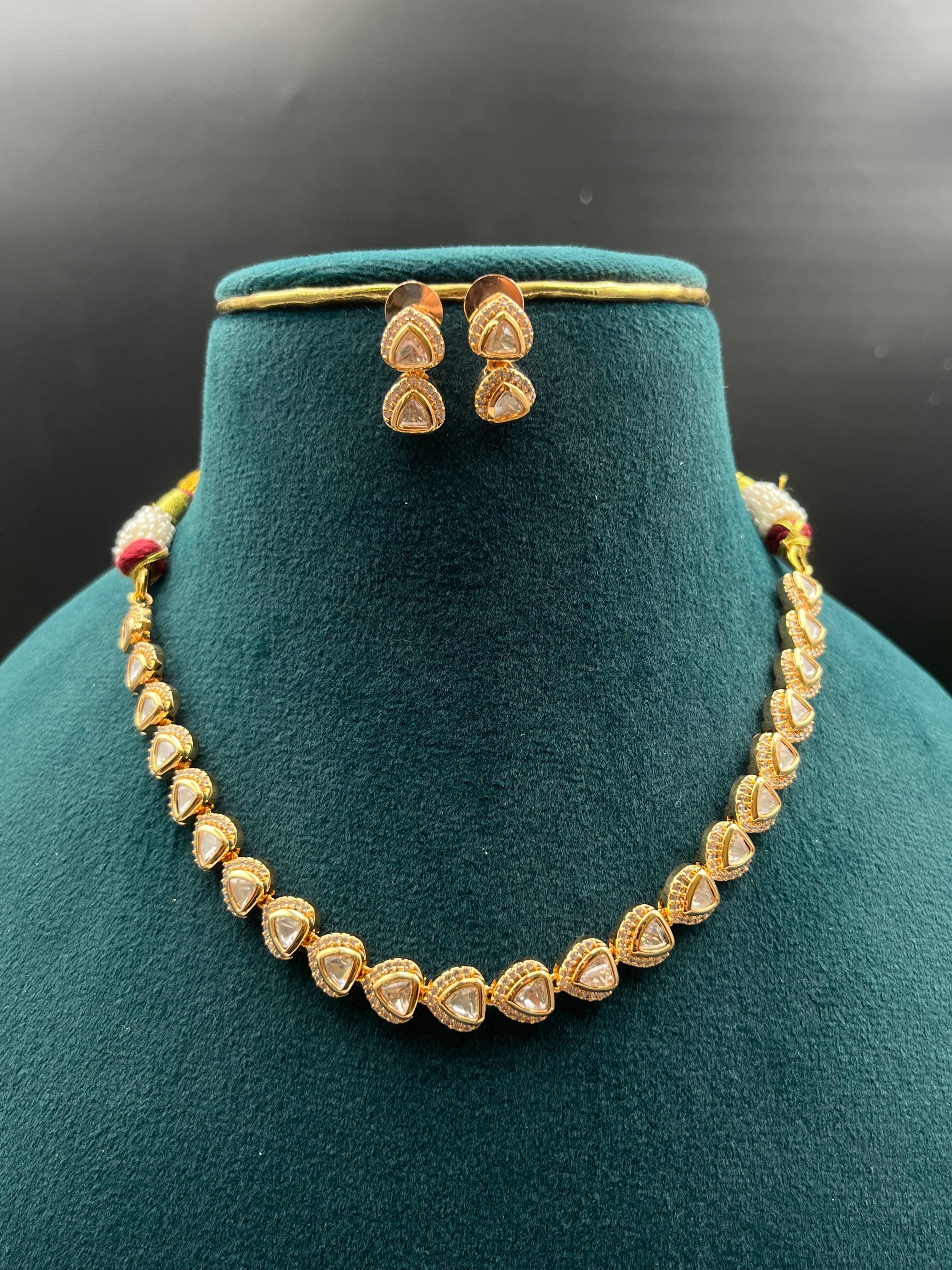 MAYA NECKLACE