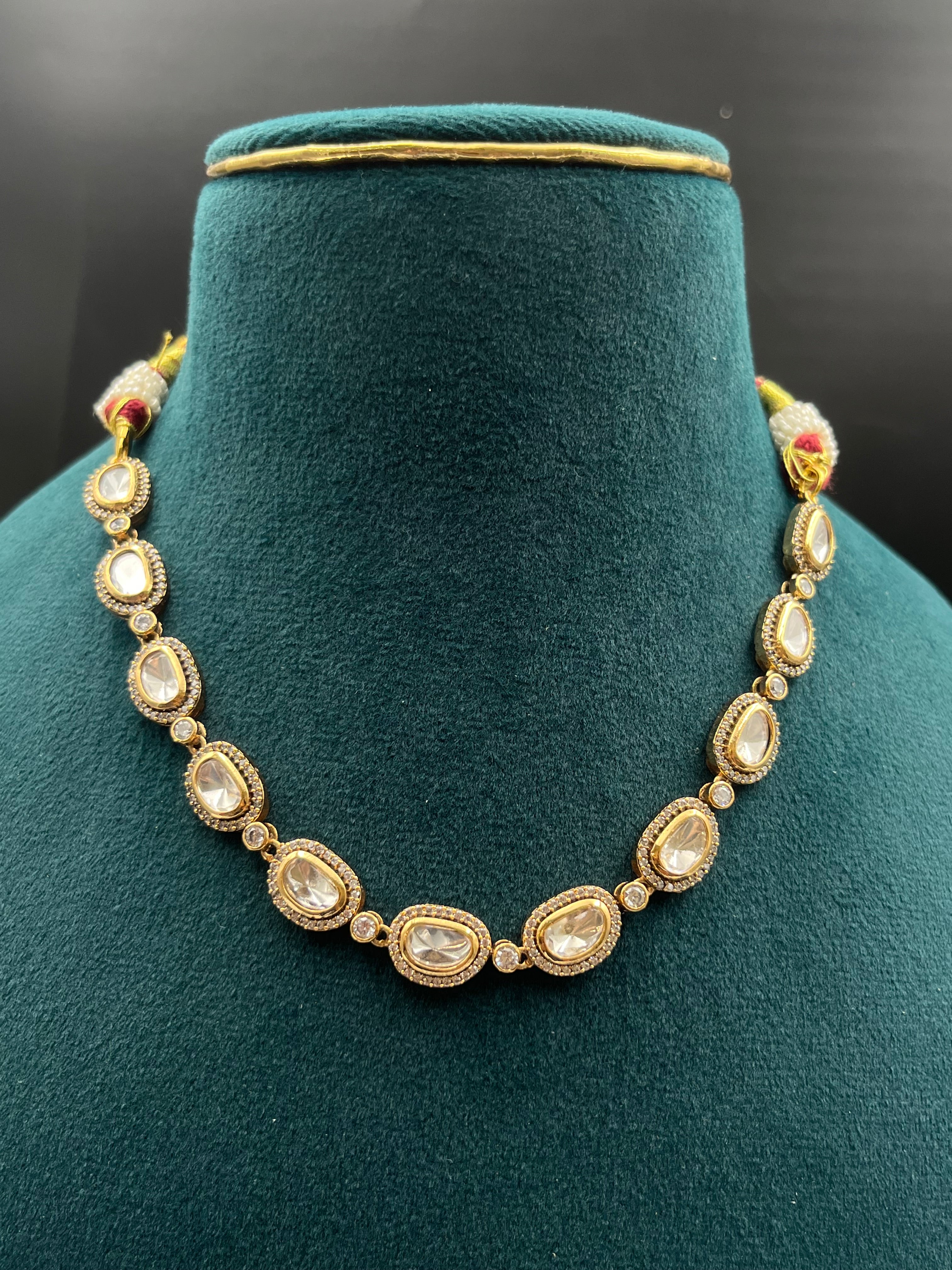 SHUSHI NECKLACE