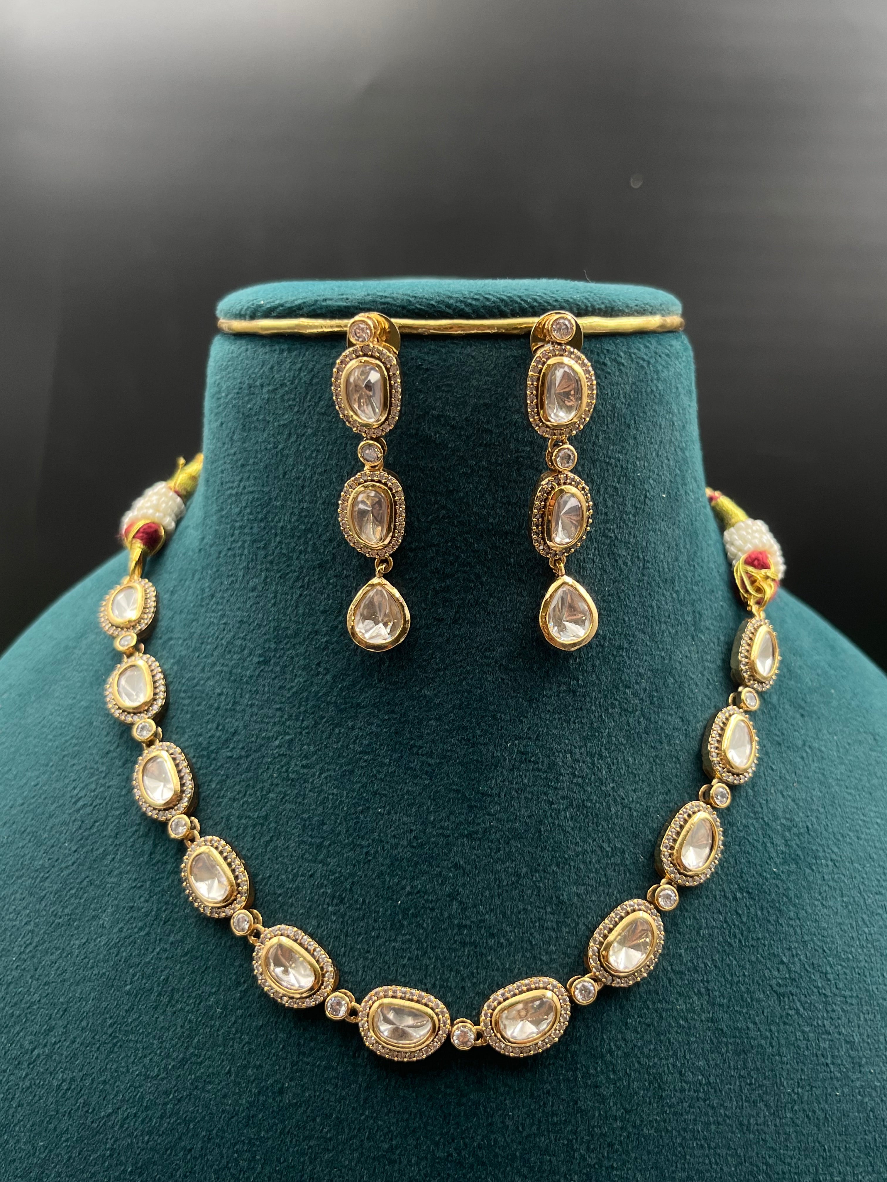 SHUSHI NECKLACE