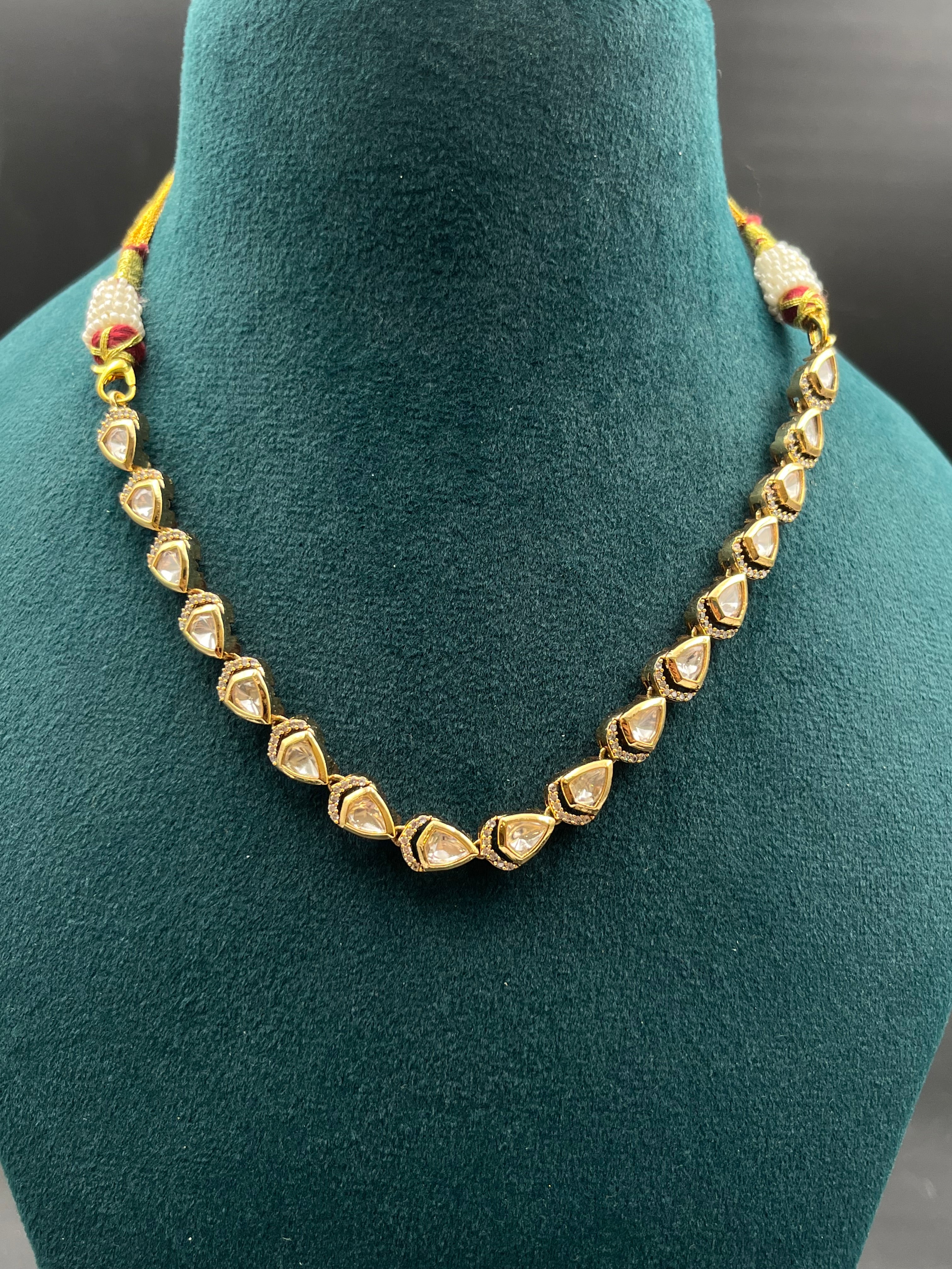 LAXITA NECKLACE