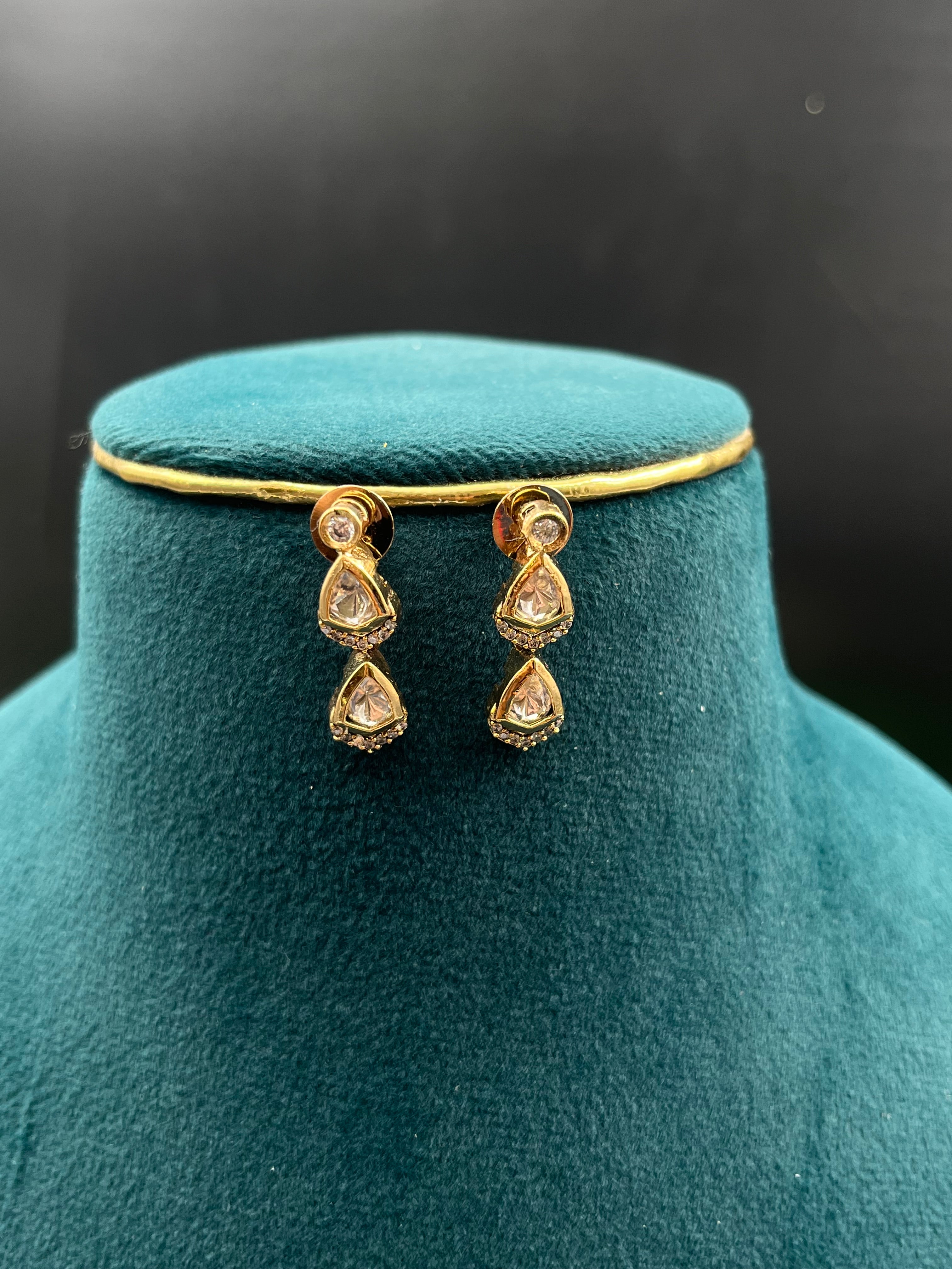 LAXITA NECKLACE
