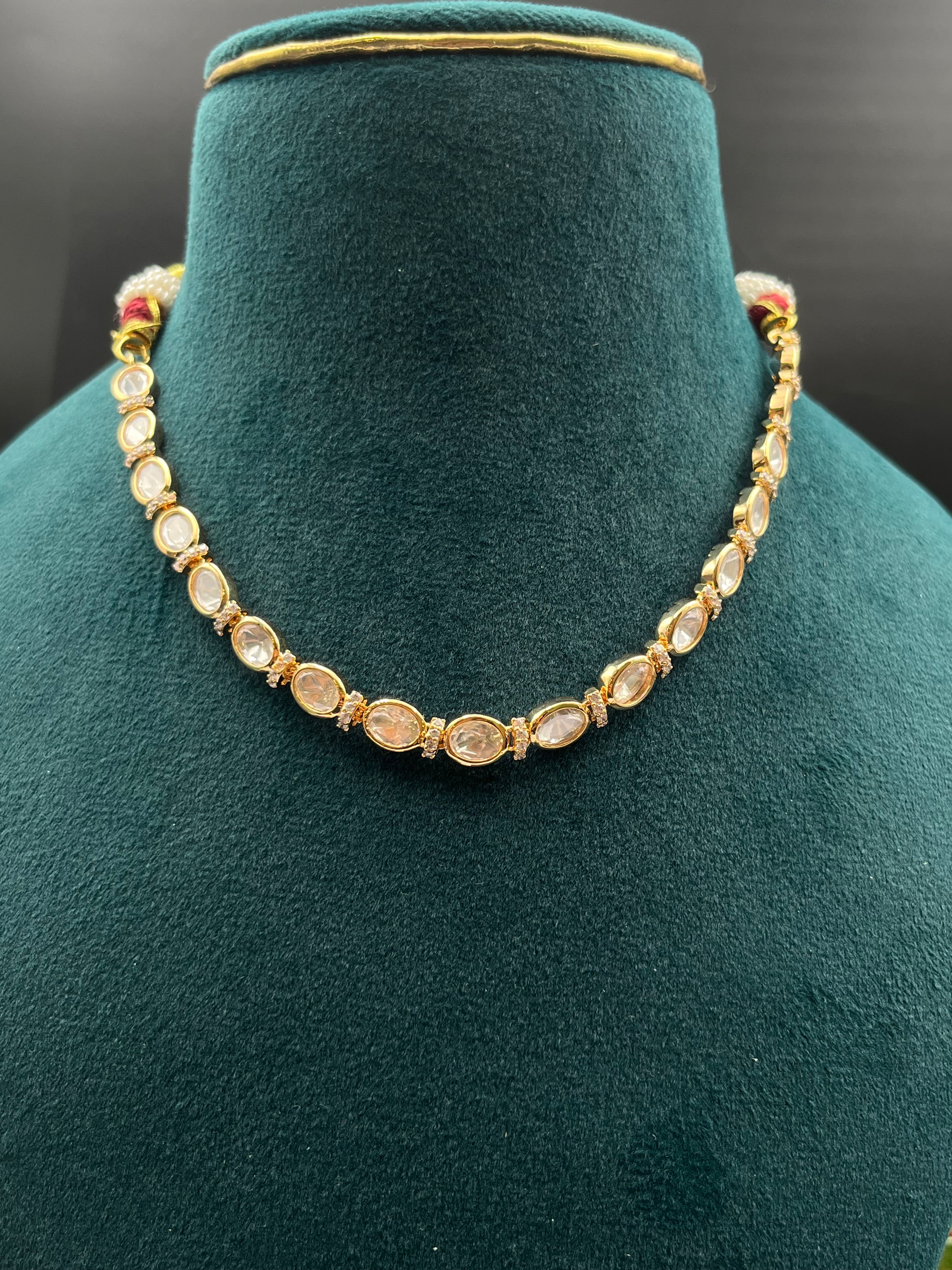 KOMAL NECKLACE
