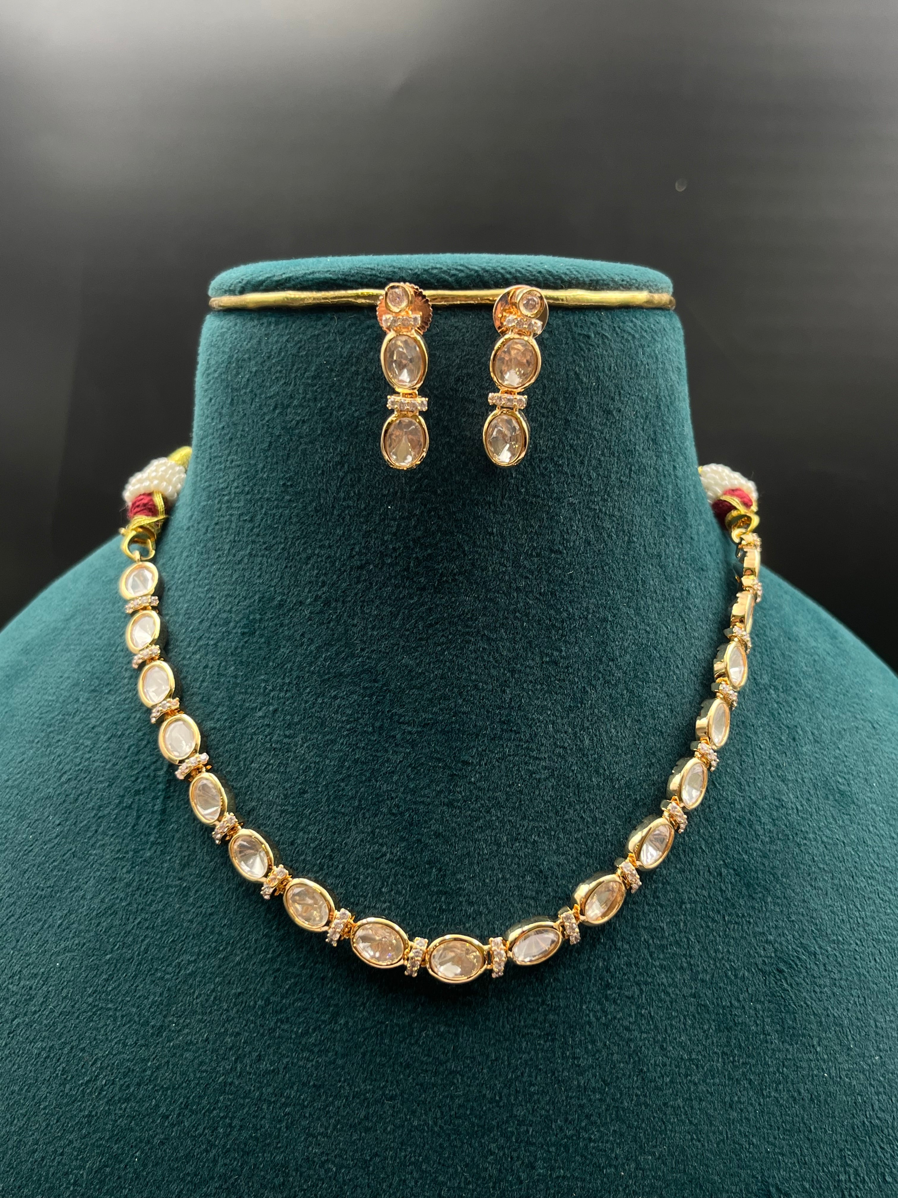 KOMAL NECKLACE