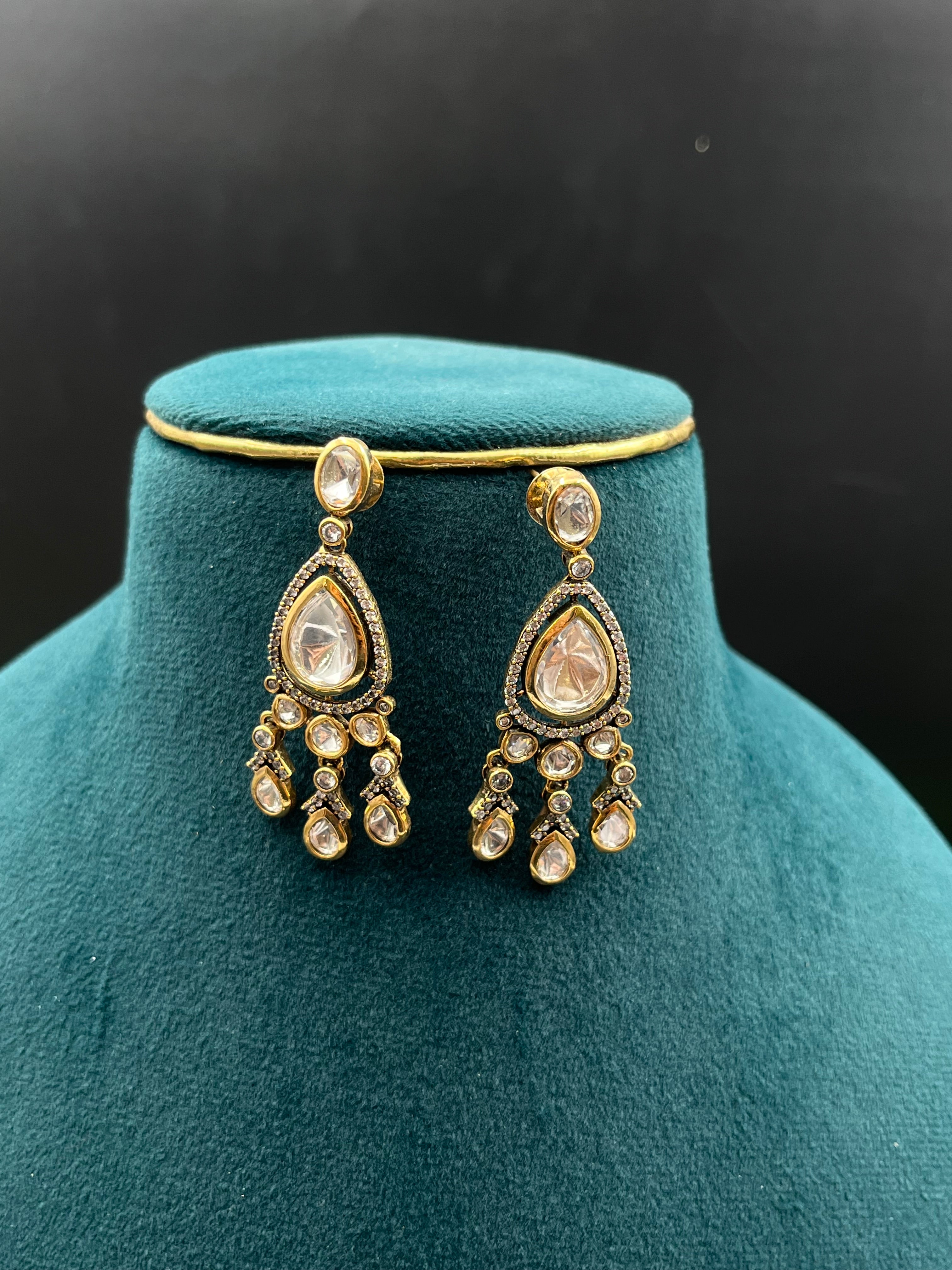 TEJA NECKLACE