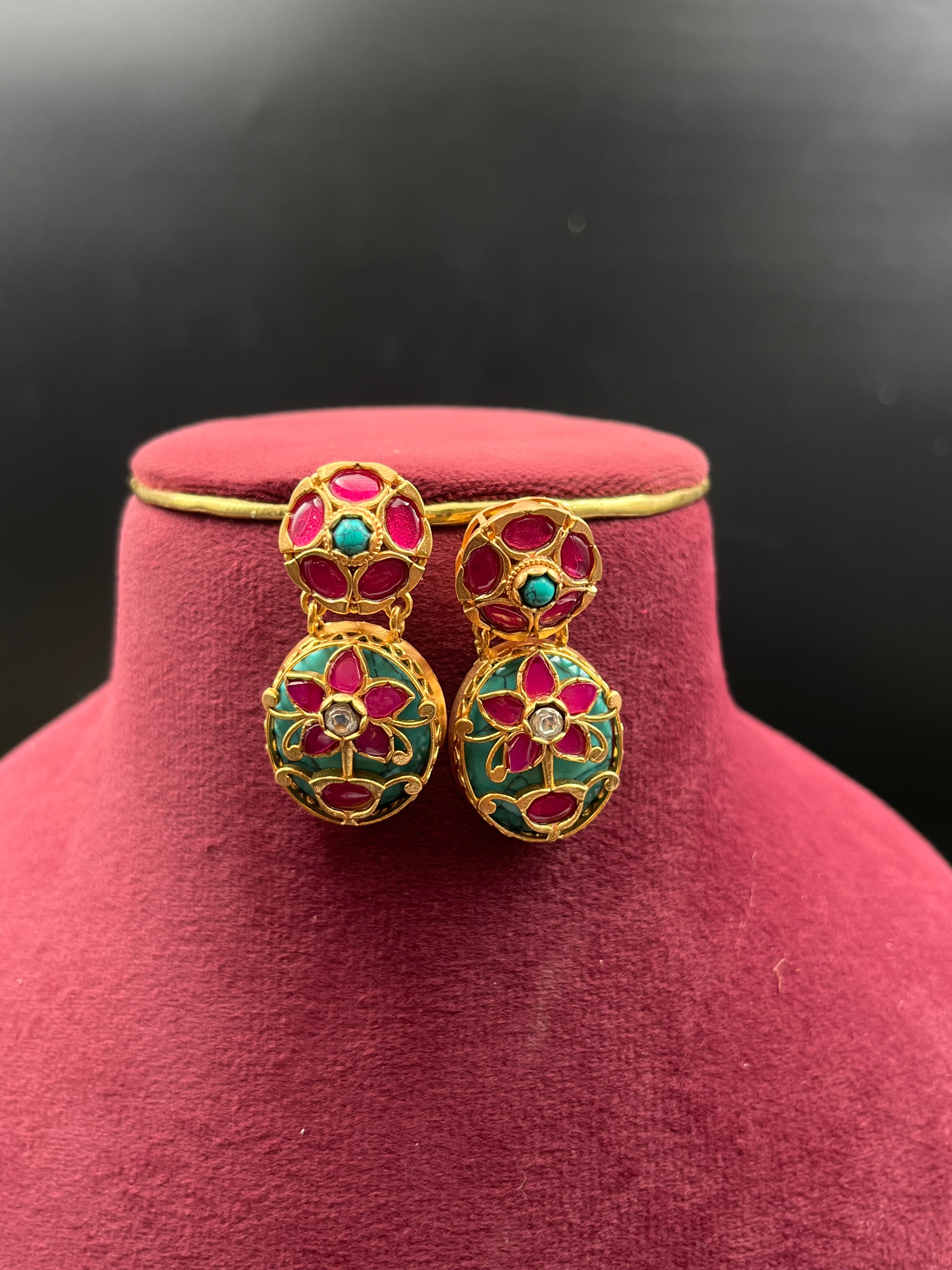 SUNAKASHI NECKLACE