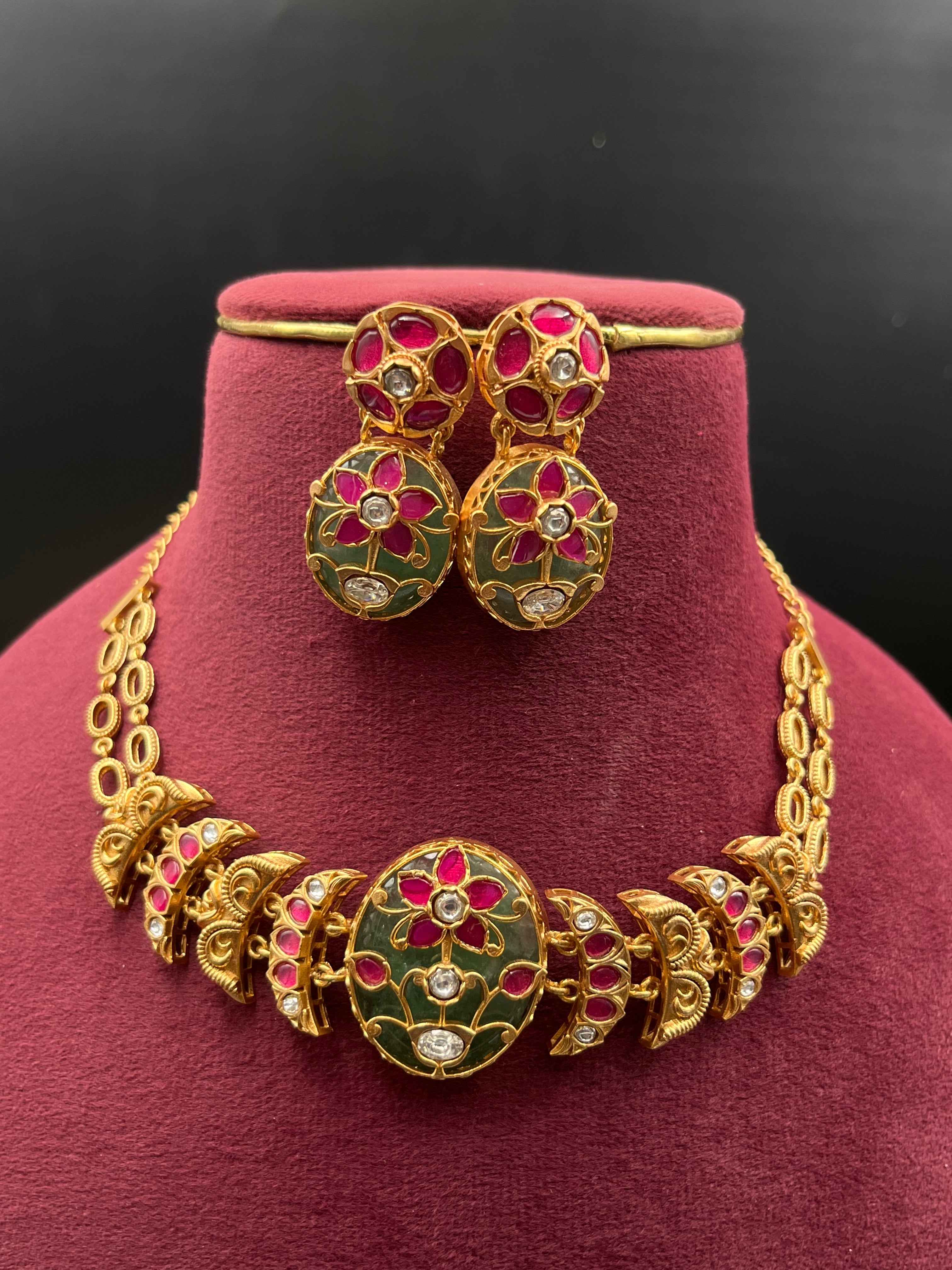 SUNAKASHI NECKLACE