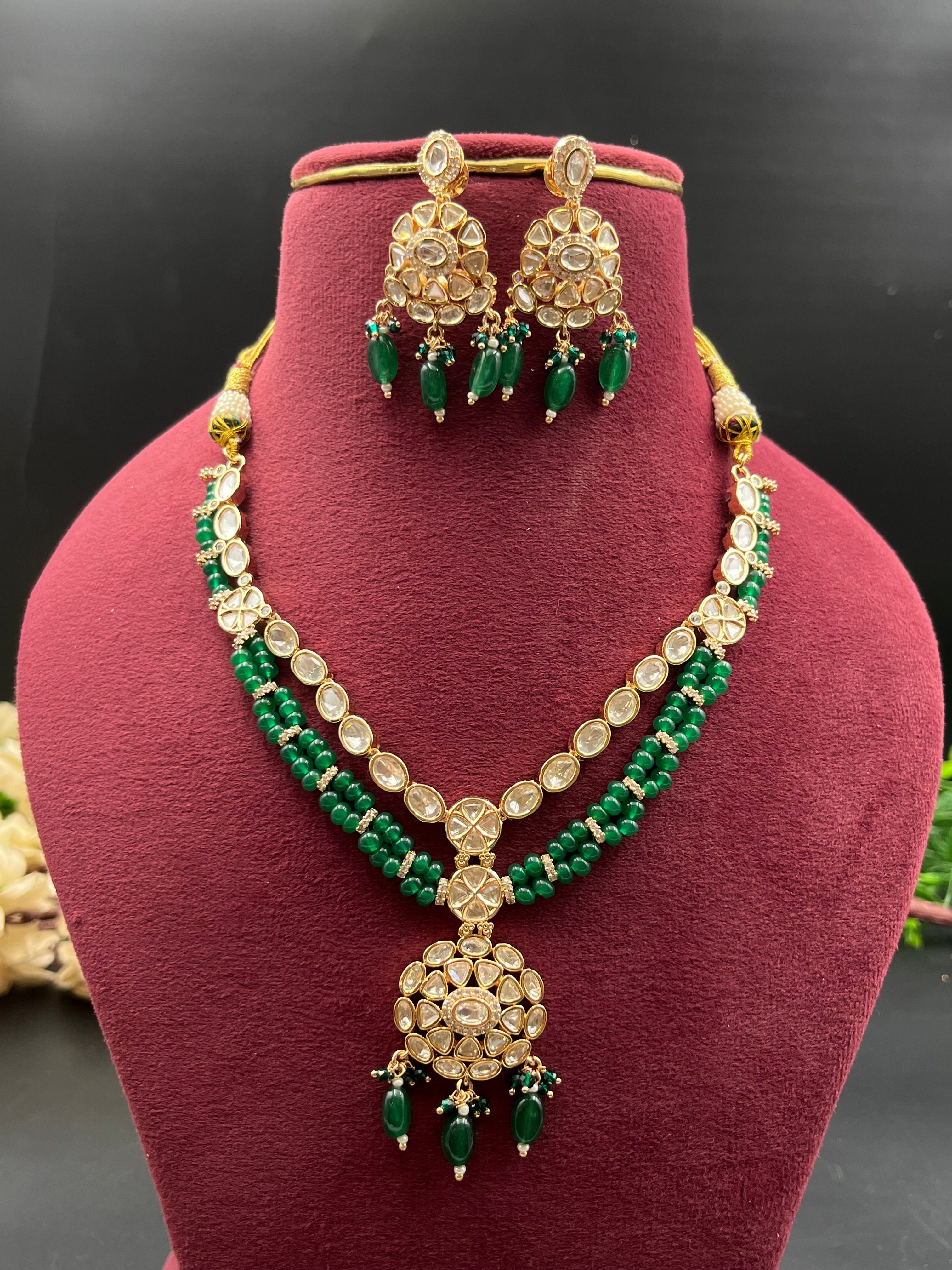 VINI NECKLACE