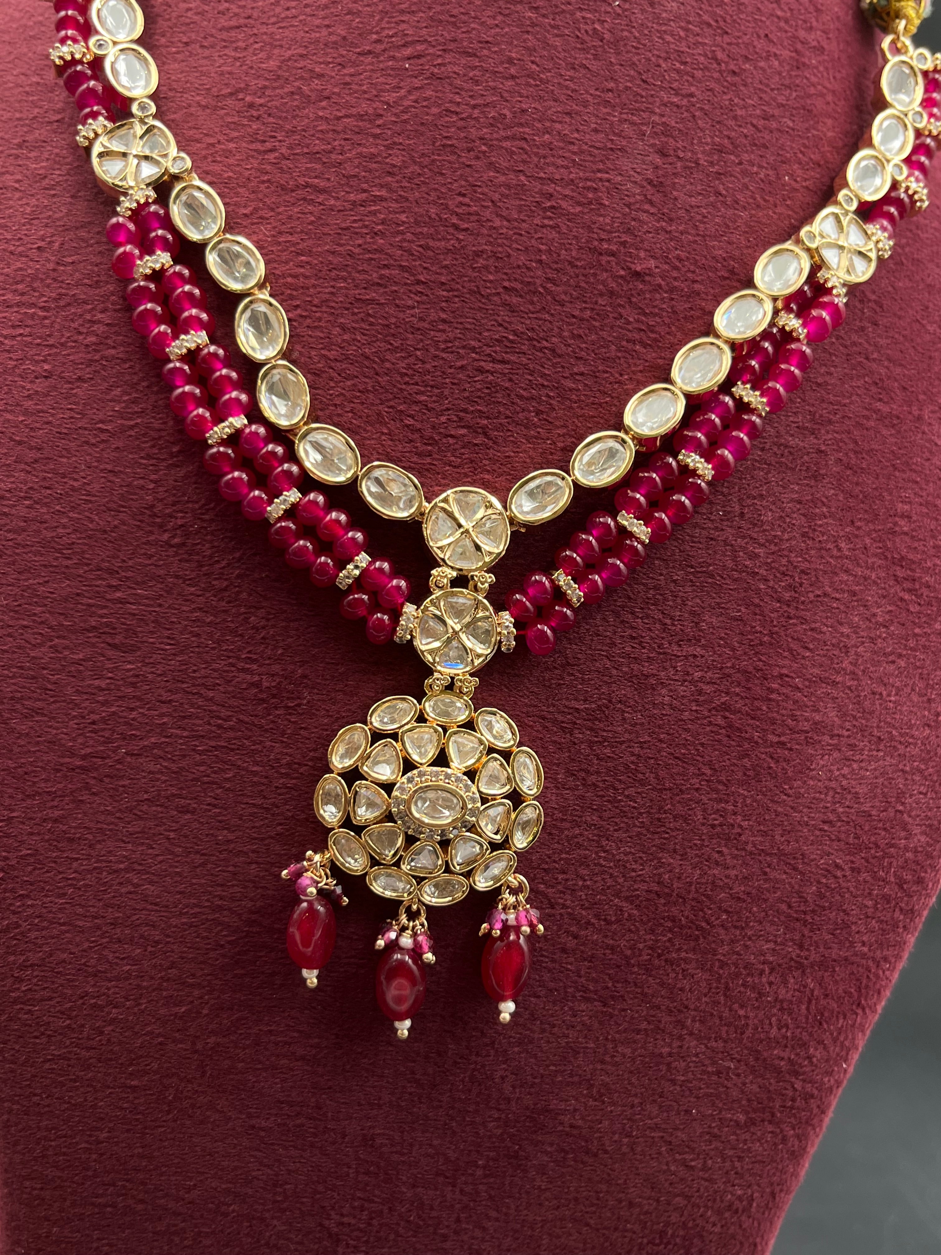 VINI NECKLACE