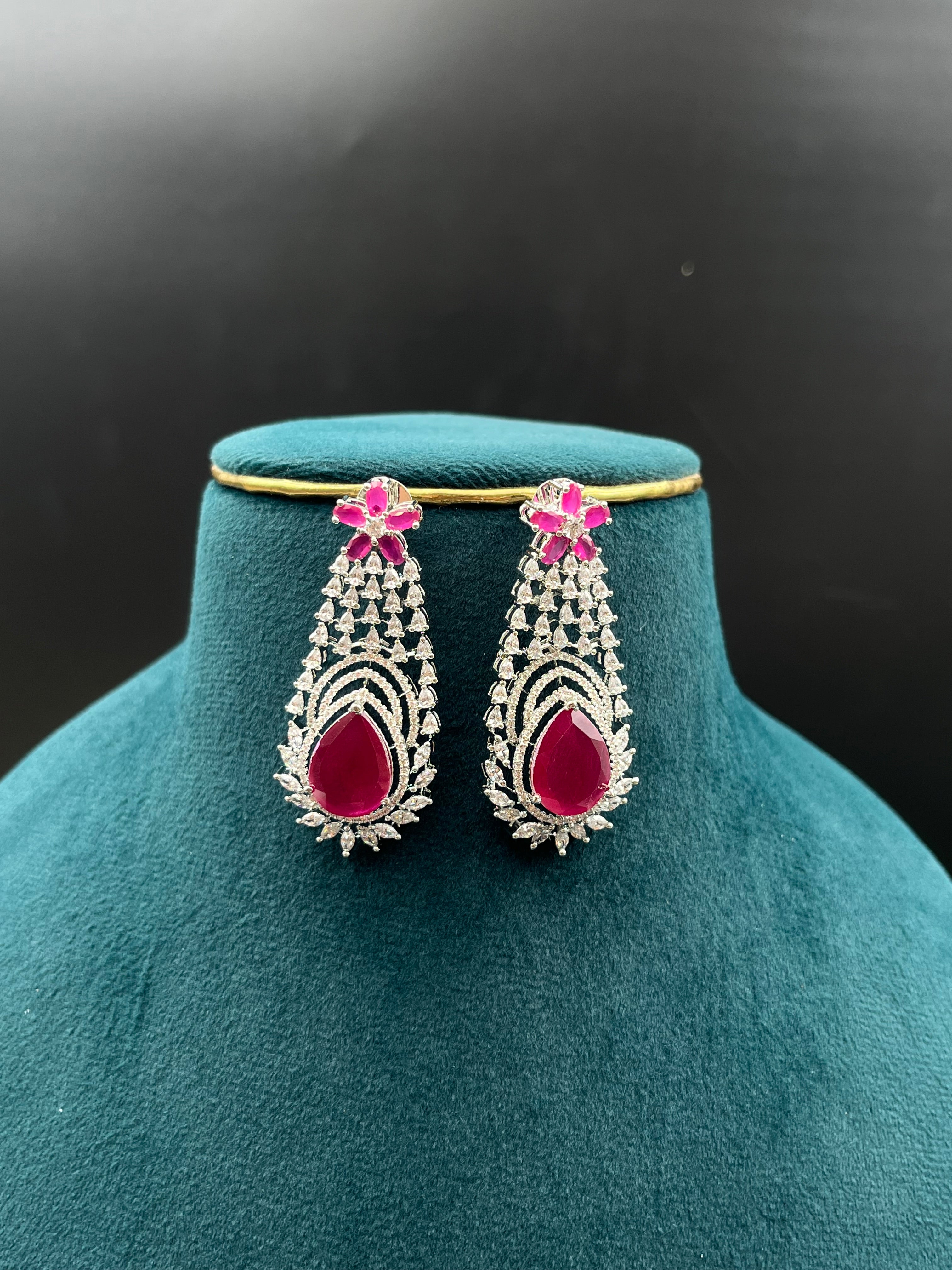 RMIAU NECKLACE