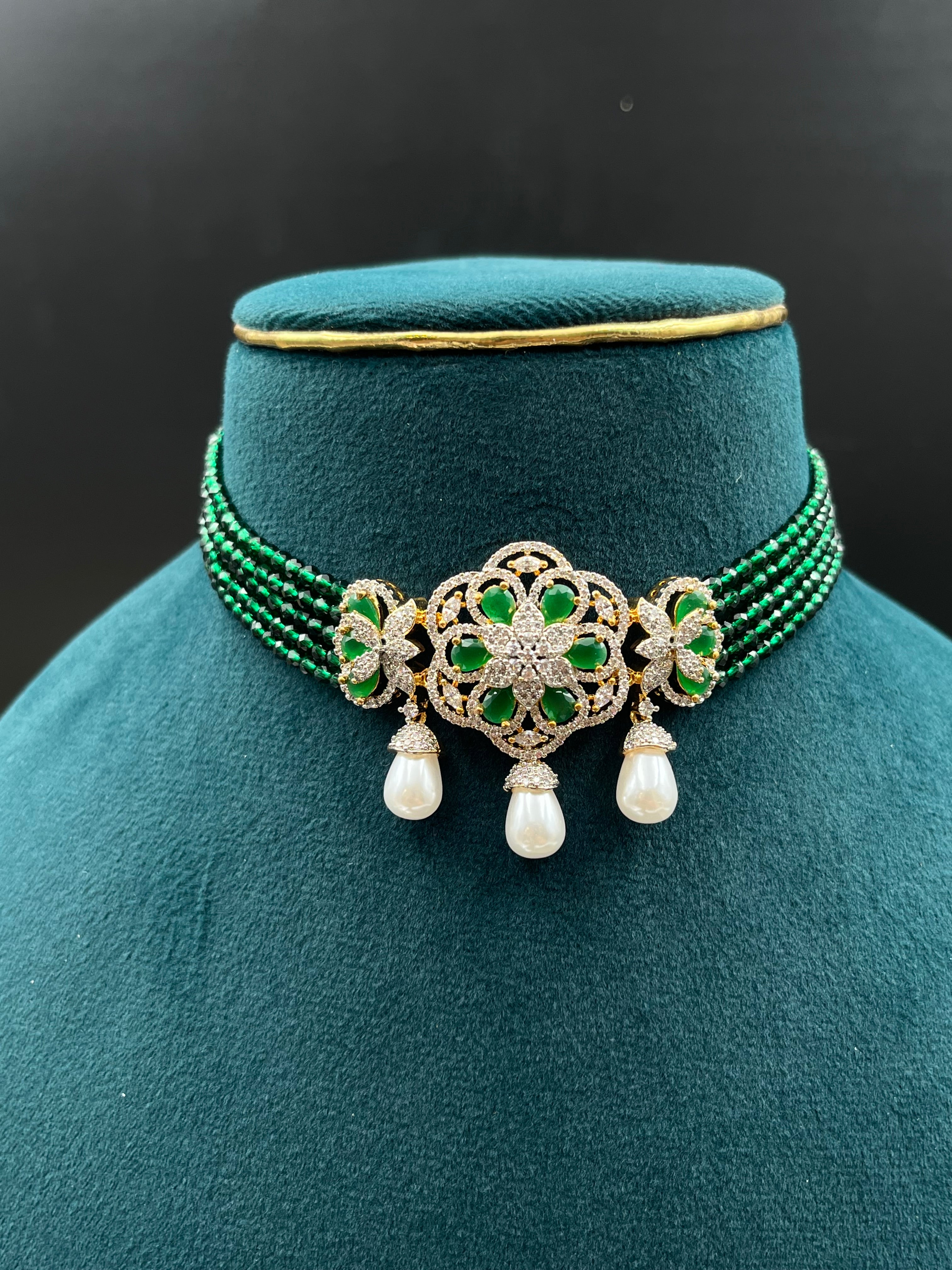 FIZA NECKLACE