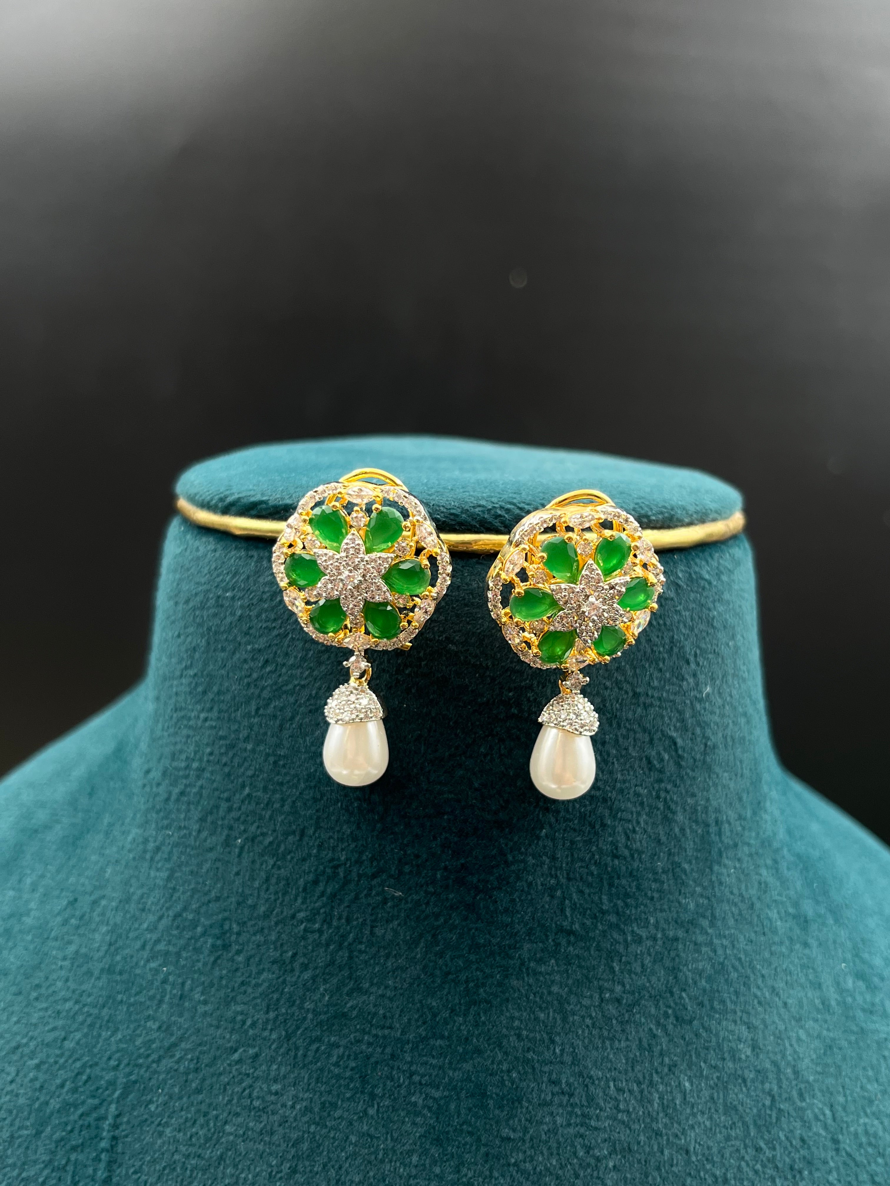 FIZA NECKLACE