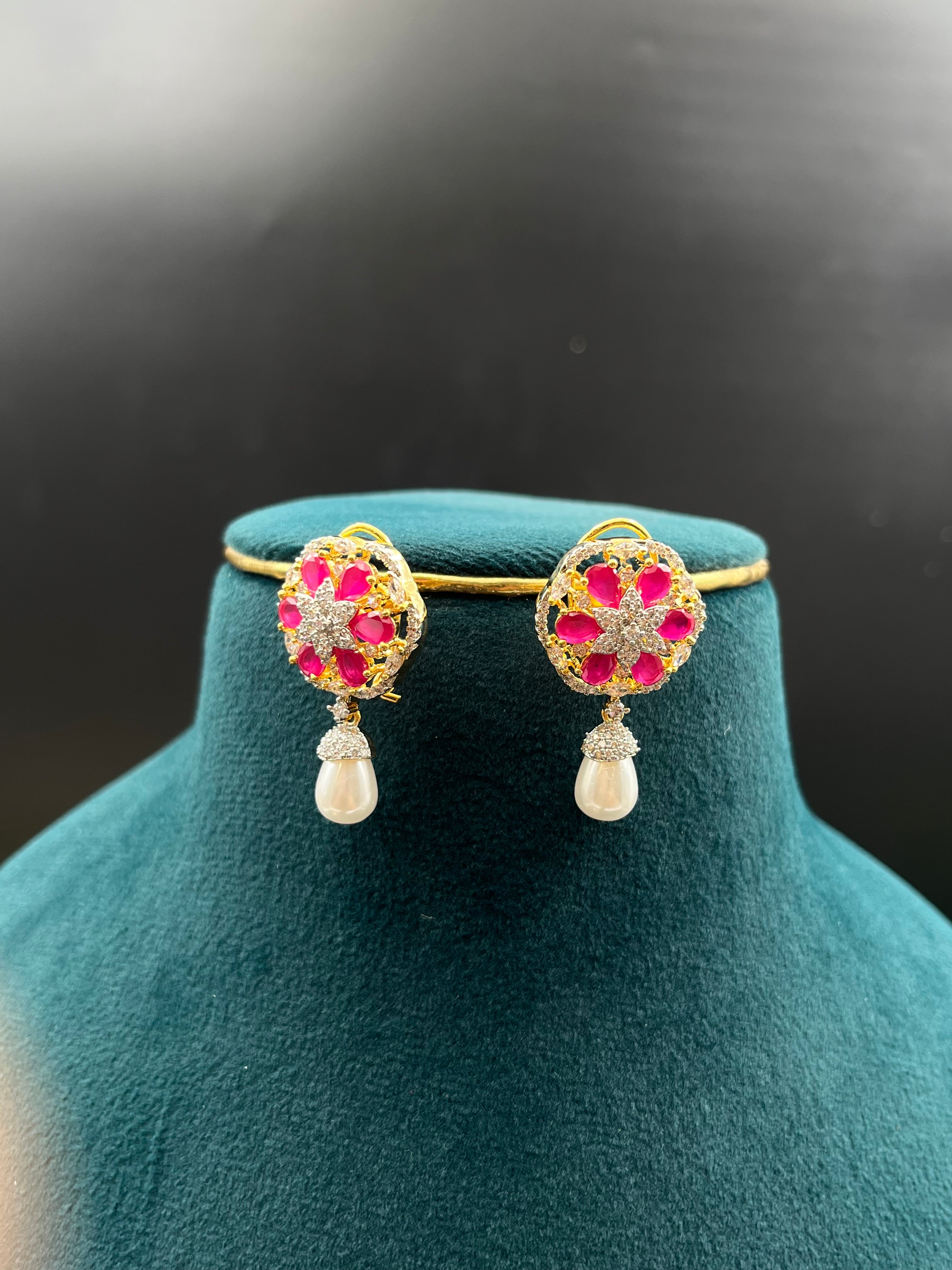 FIZA NECKLACE