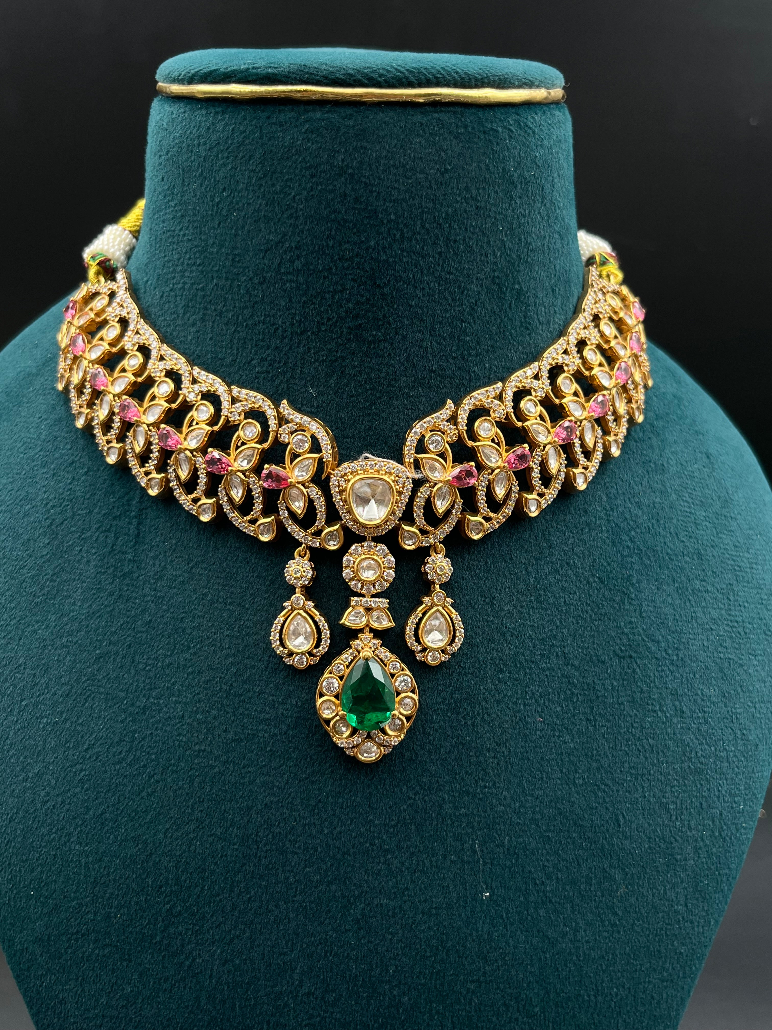 KOMAL NECKLACE