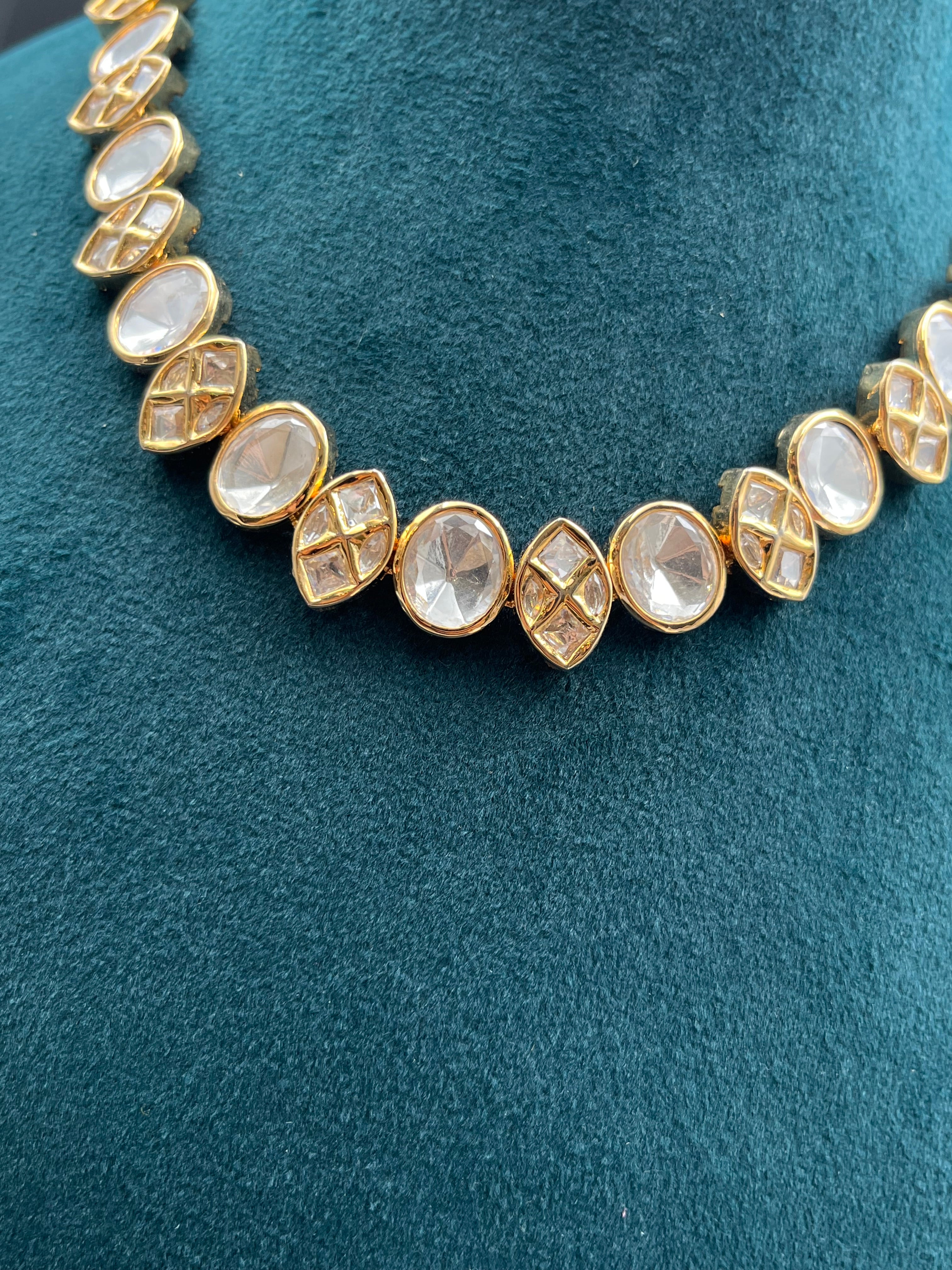 HIMAYA NECKLACE