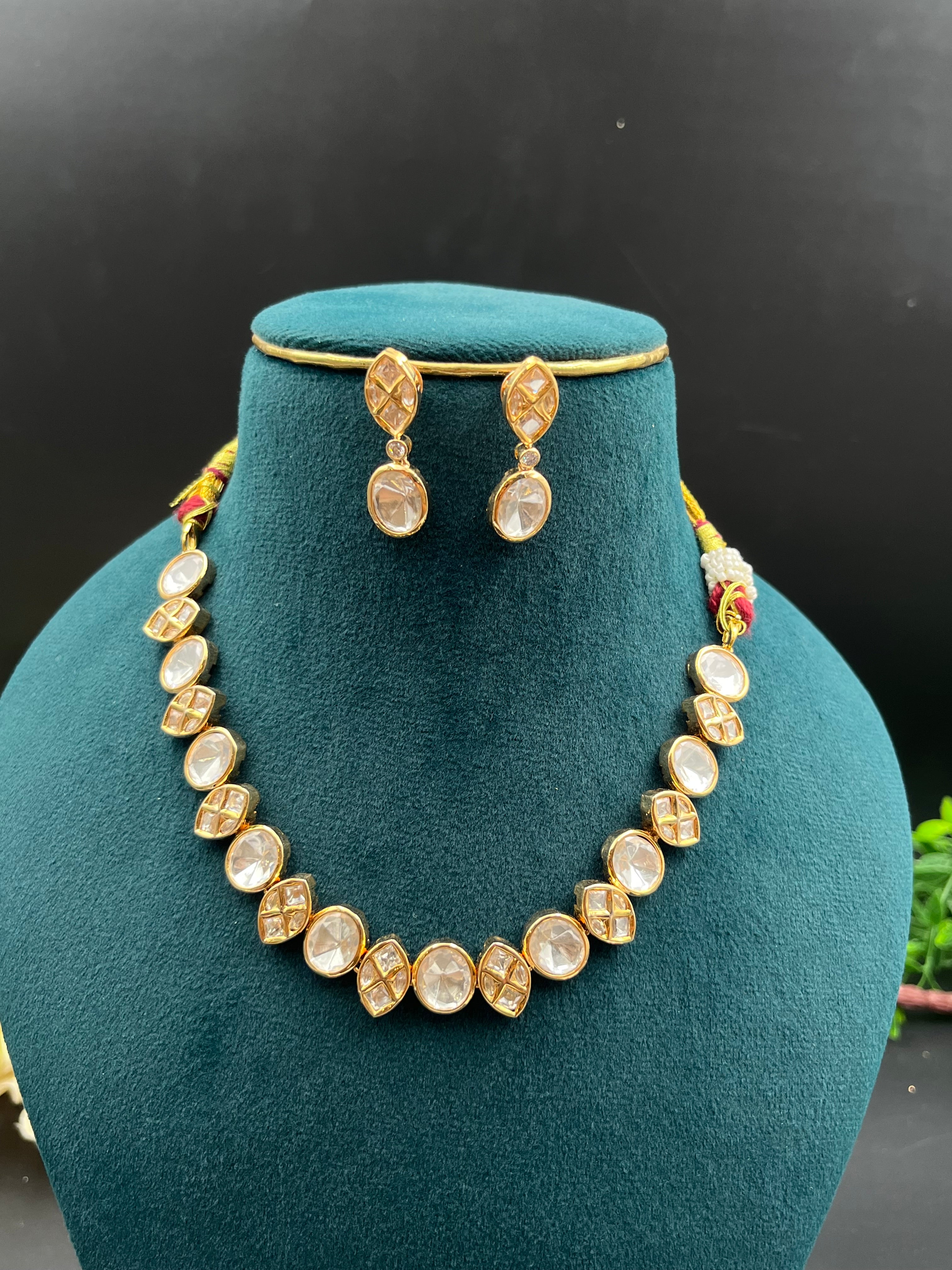 HIMAYA NECKLACE
