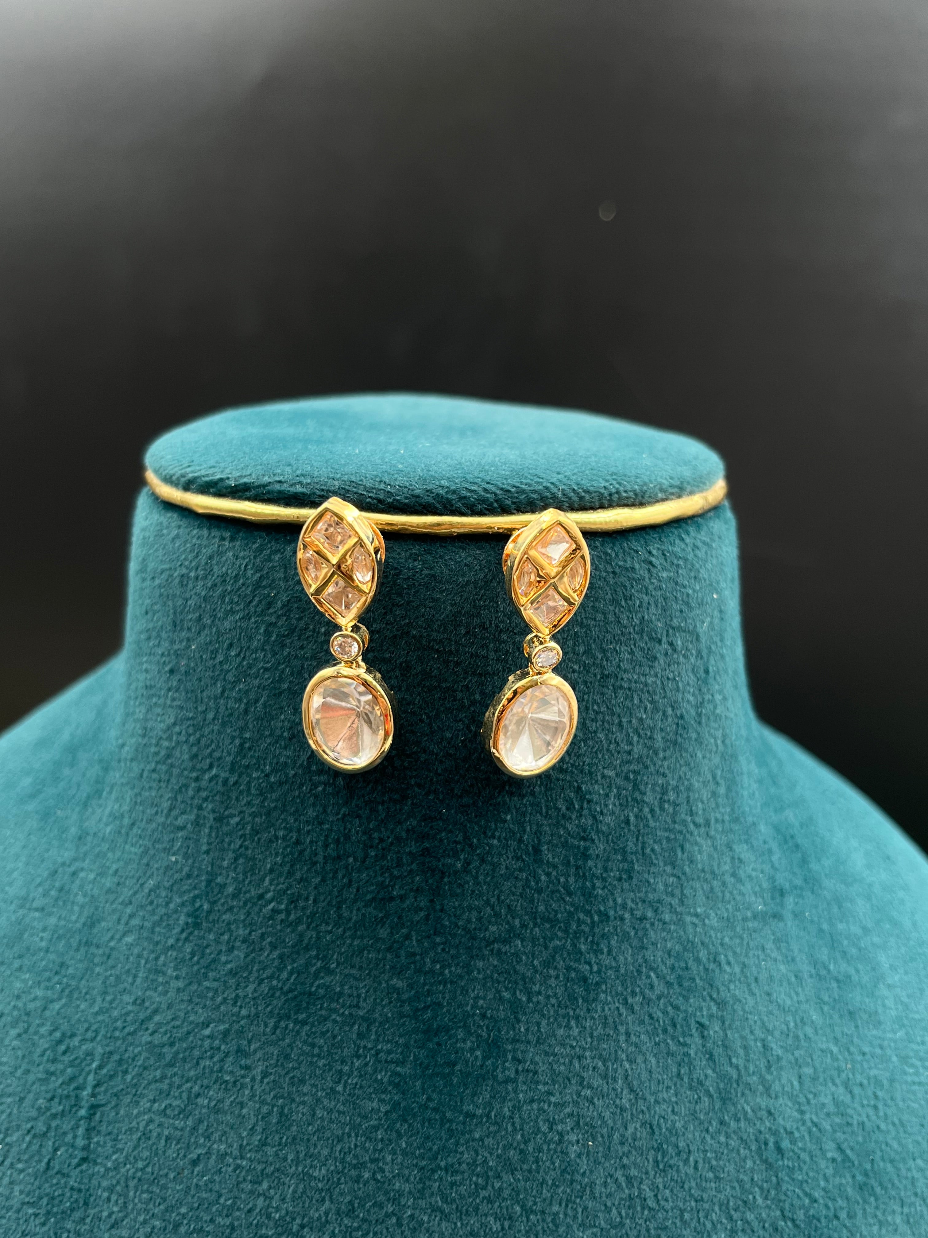 HIMAYA NECKLACE