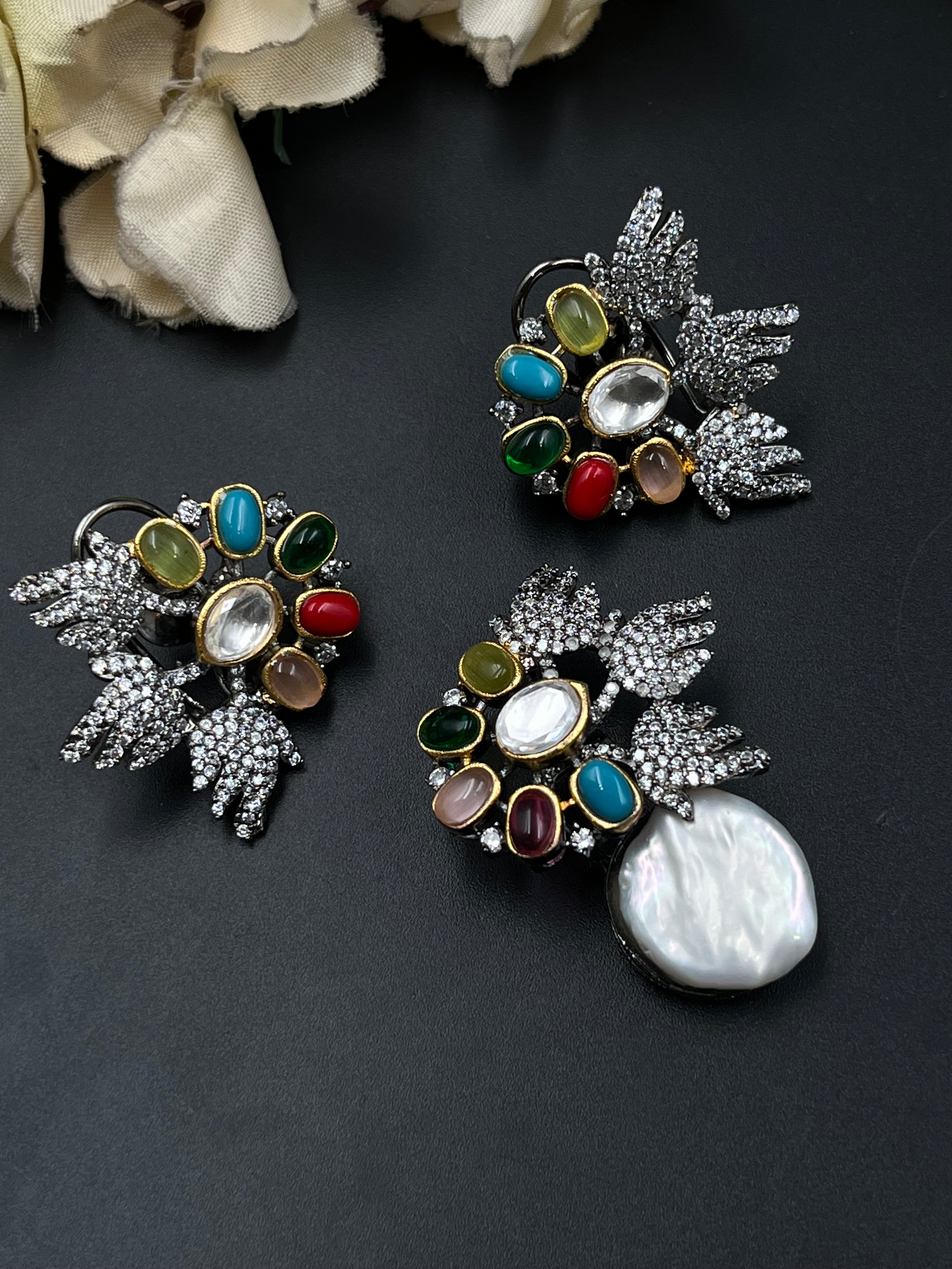 AFRA PENDANT