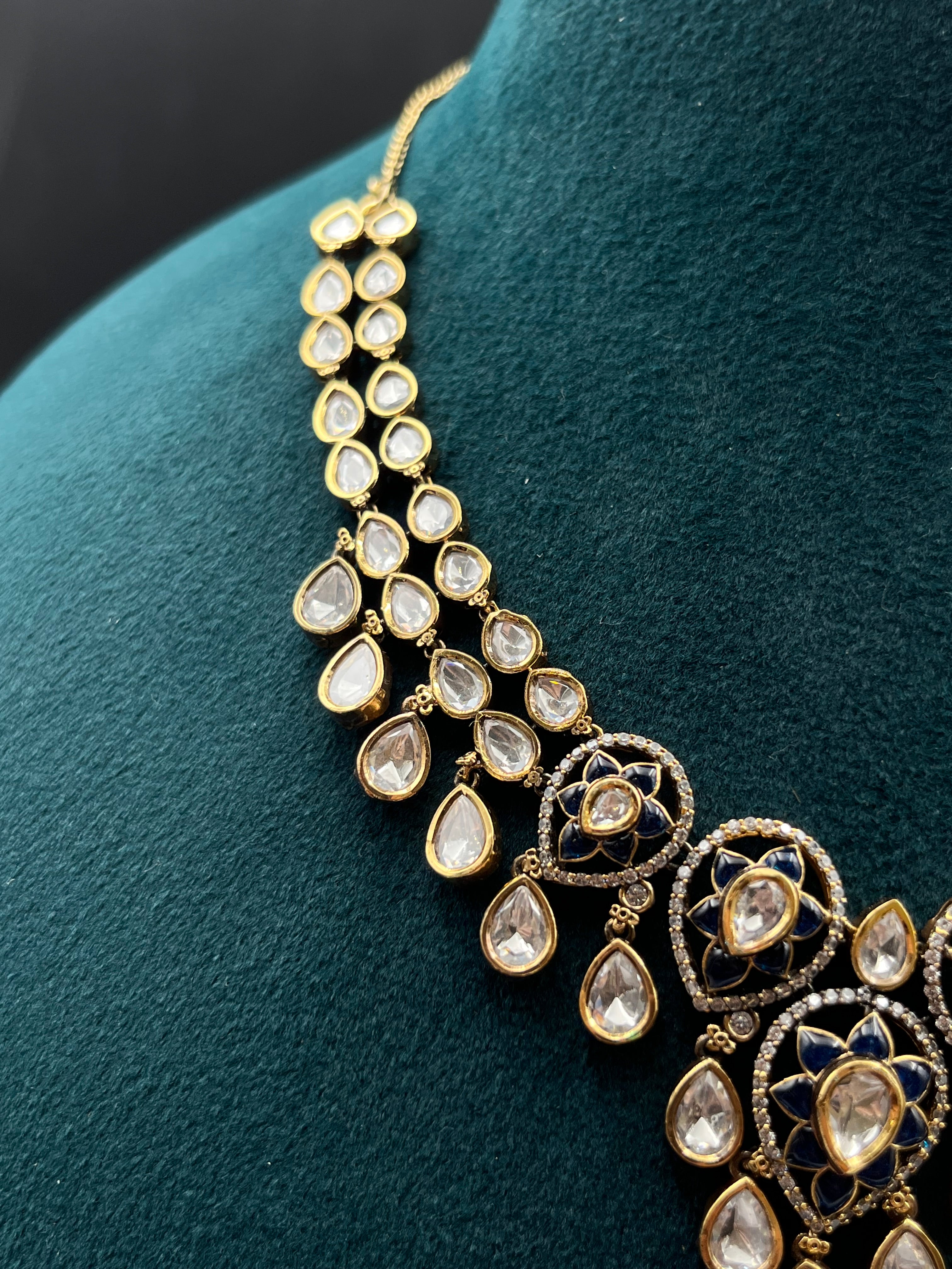 JOHALI NECKLACE