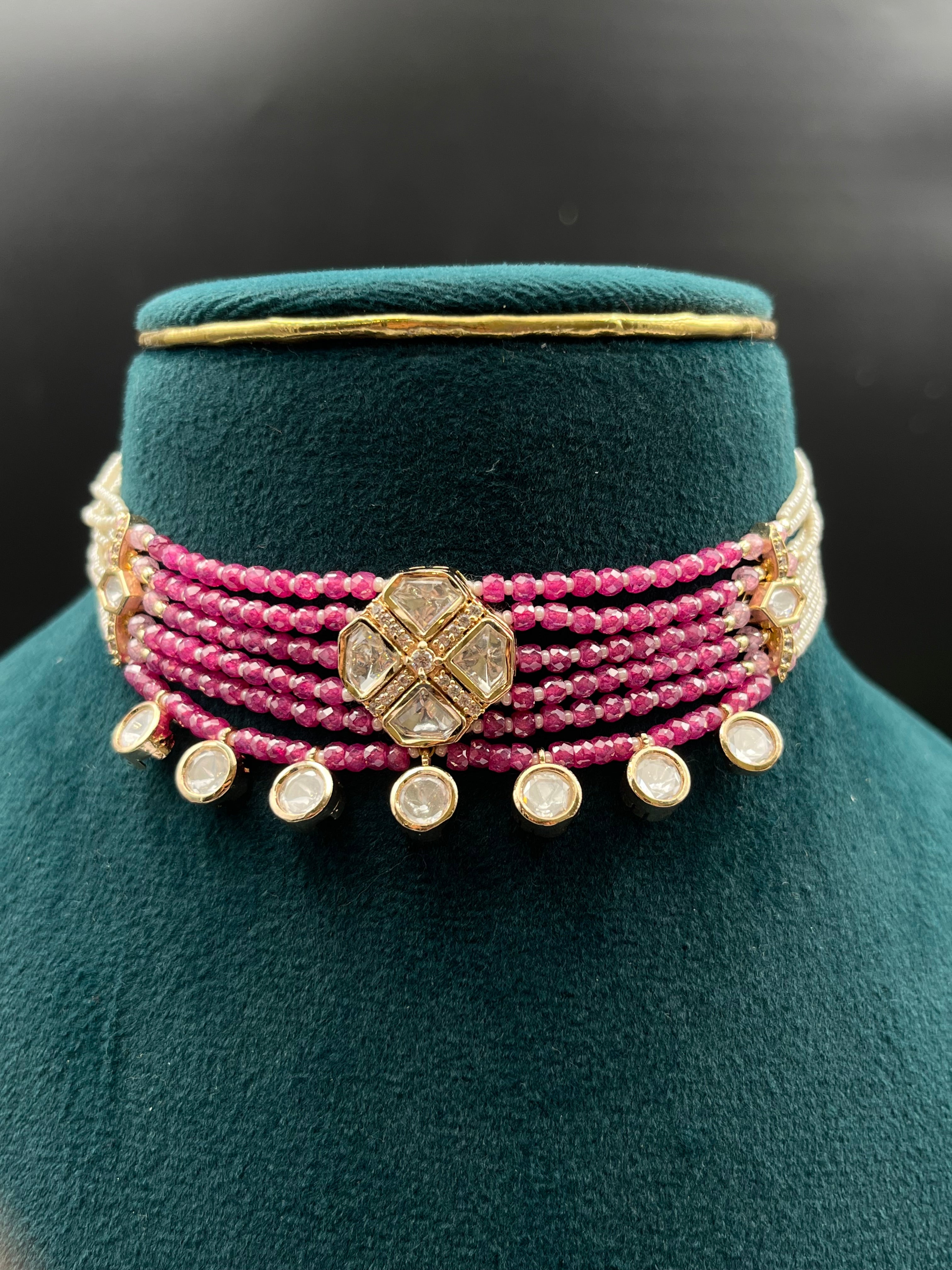 AALIYA NECKLACE