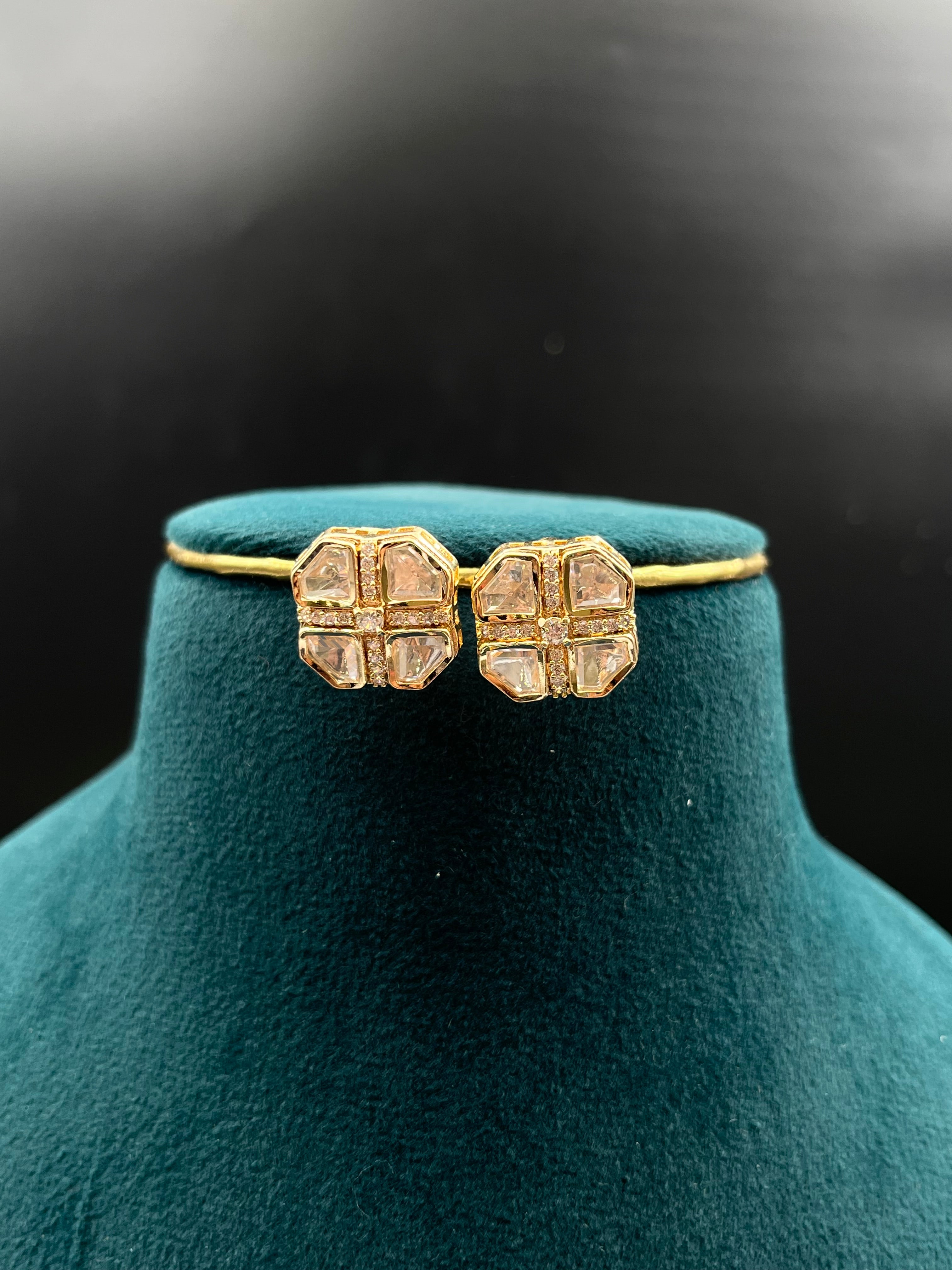 AALIYA NECKLACE