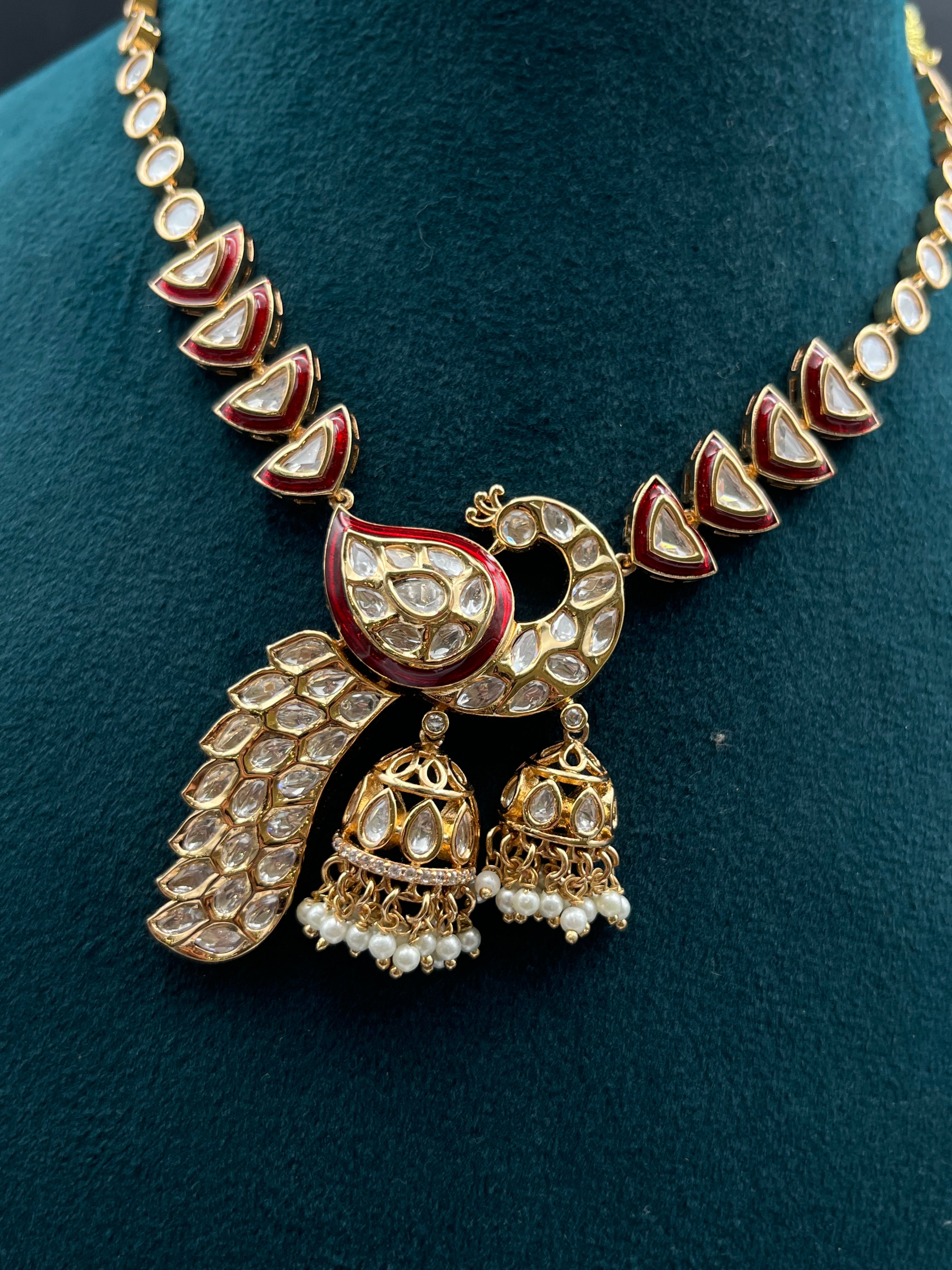 GAYU NECKLACE