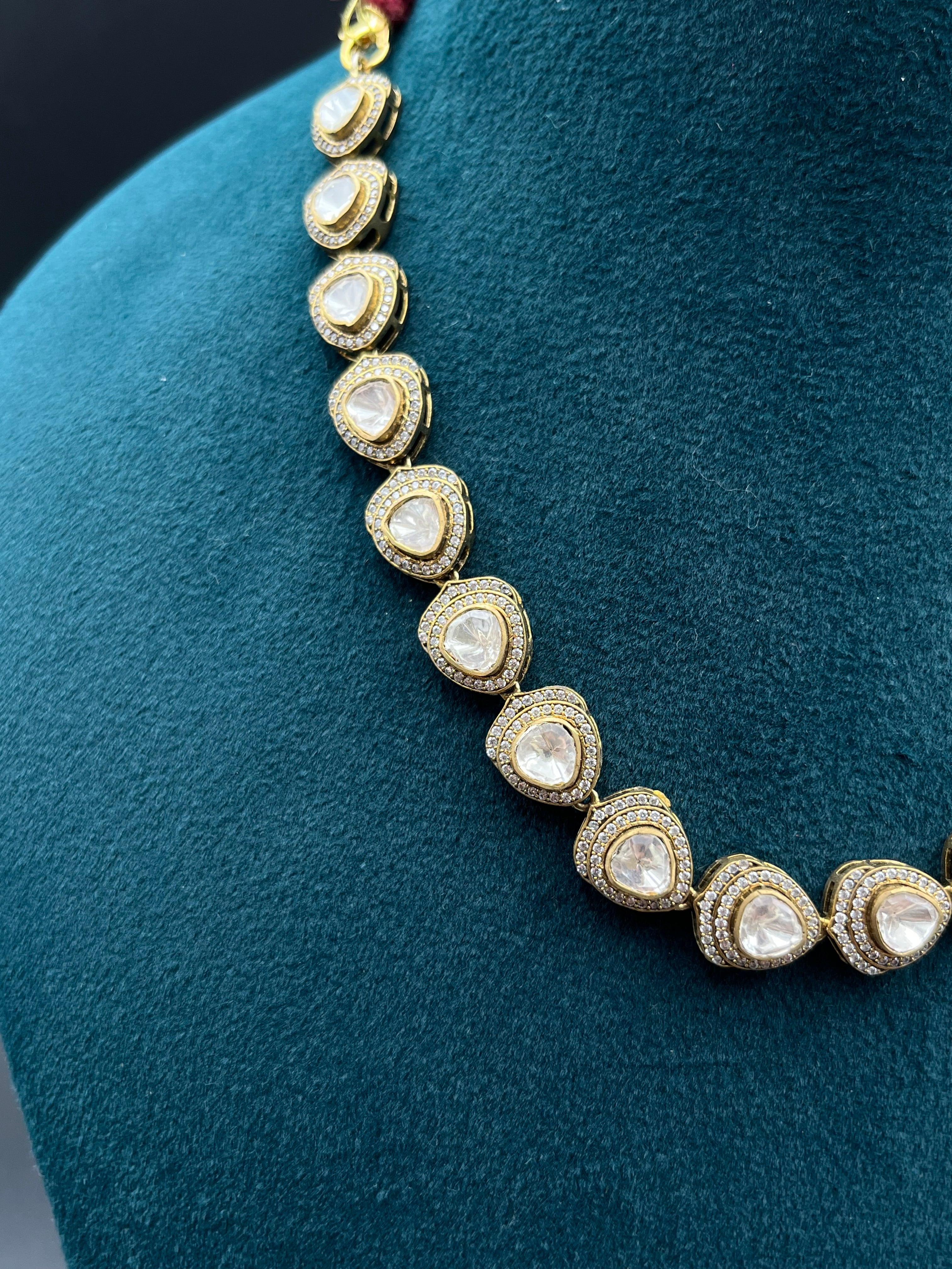 KUSHNUMA NECKLACE