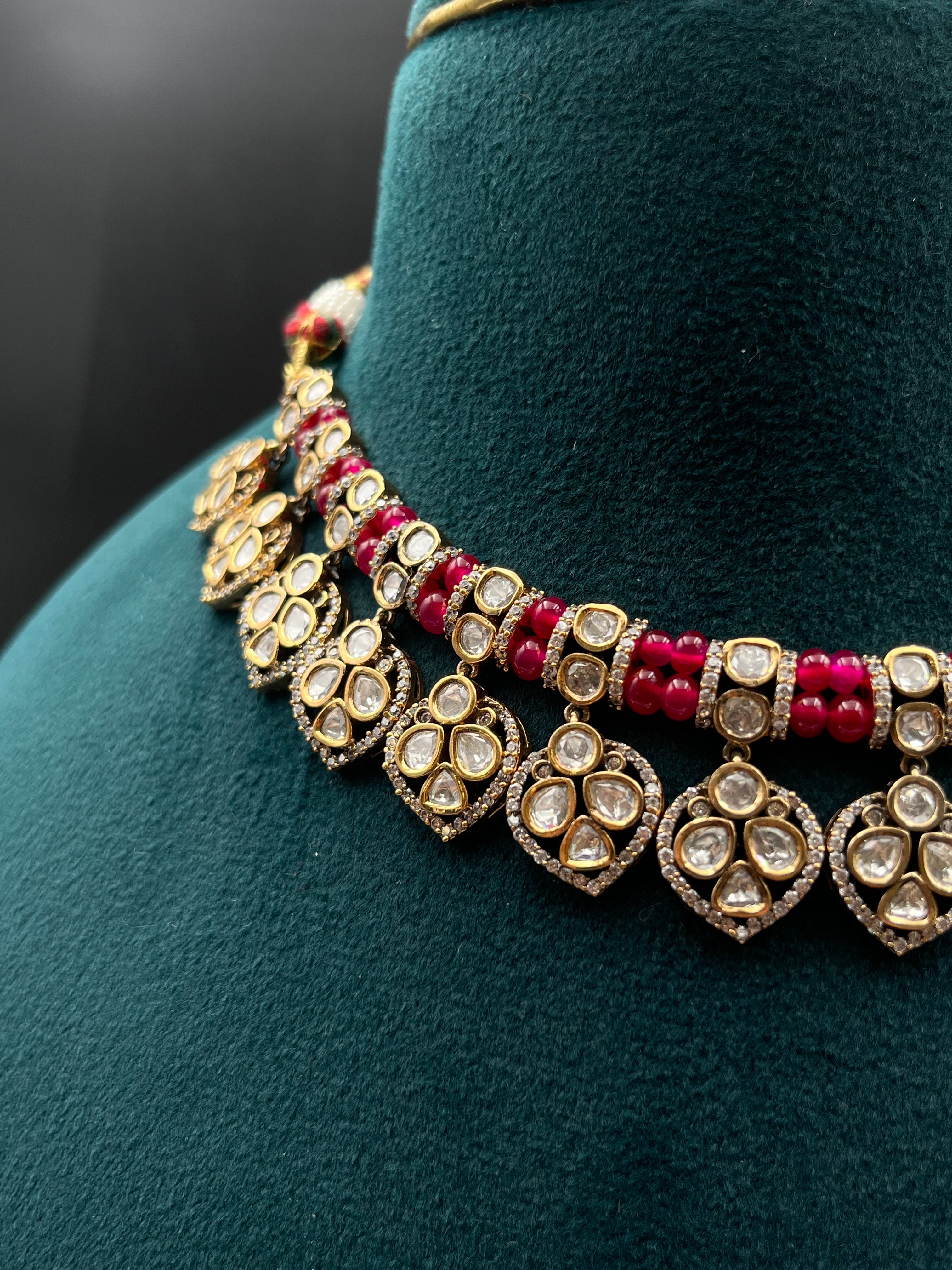 PUNAM NECKLACE