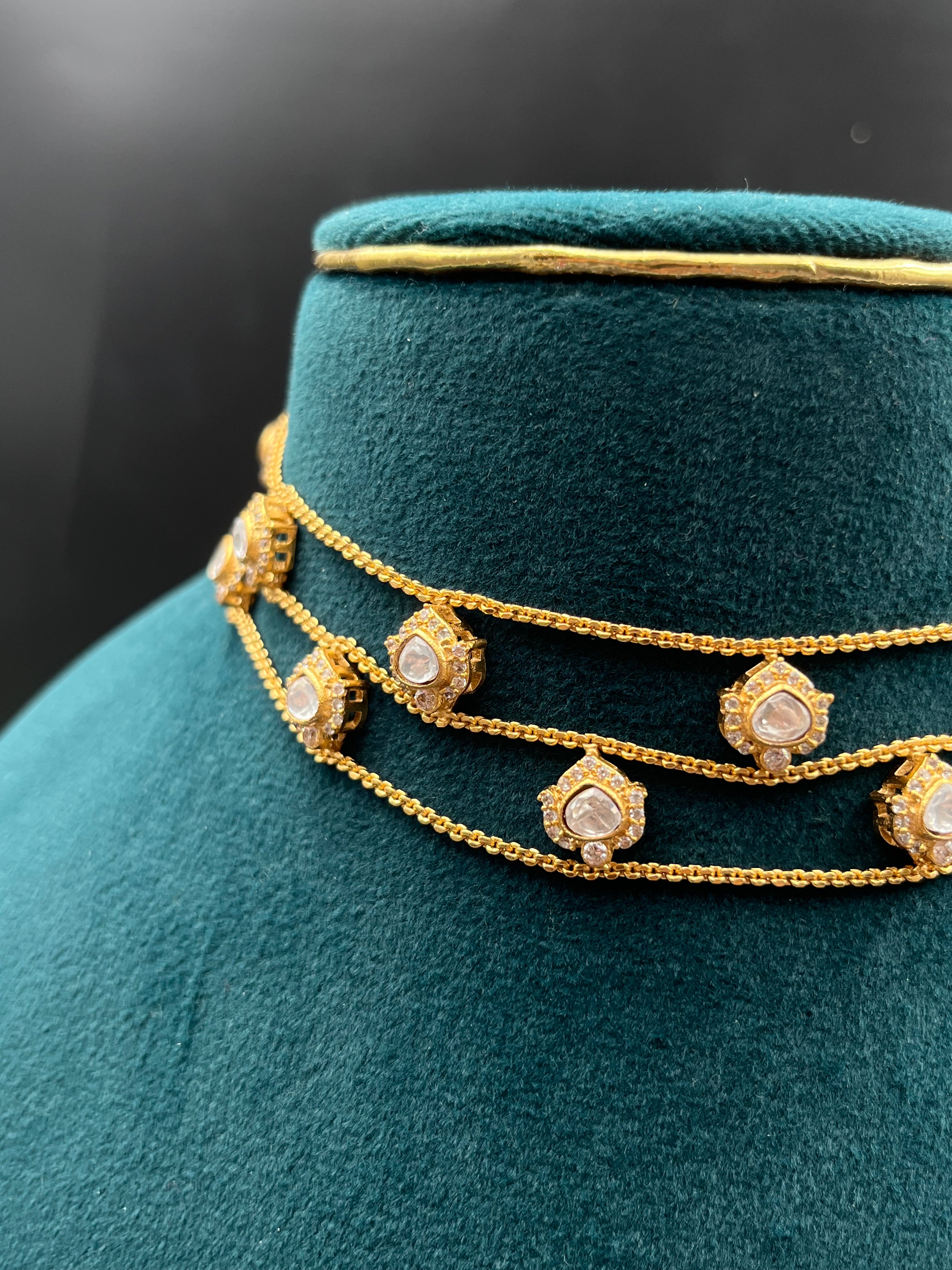 AASHU NECKLACE