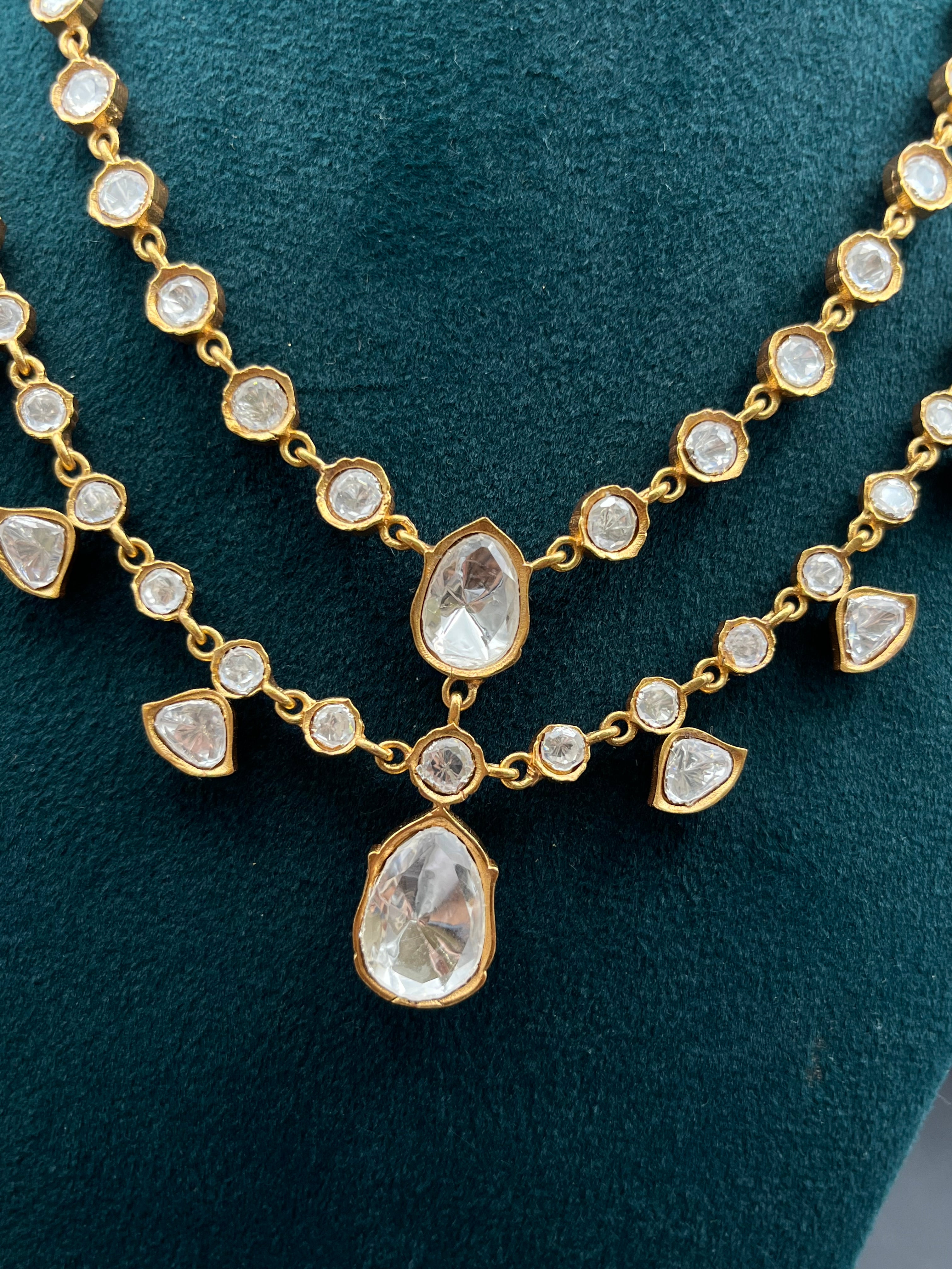 ANGLI NECKLACE