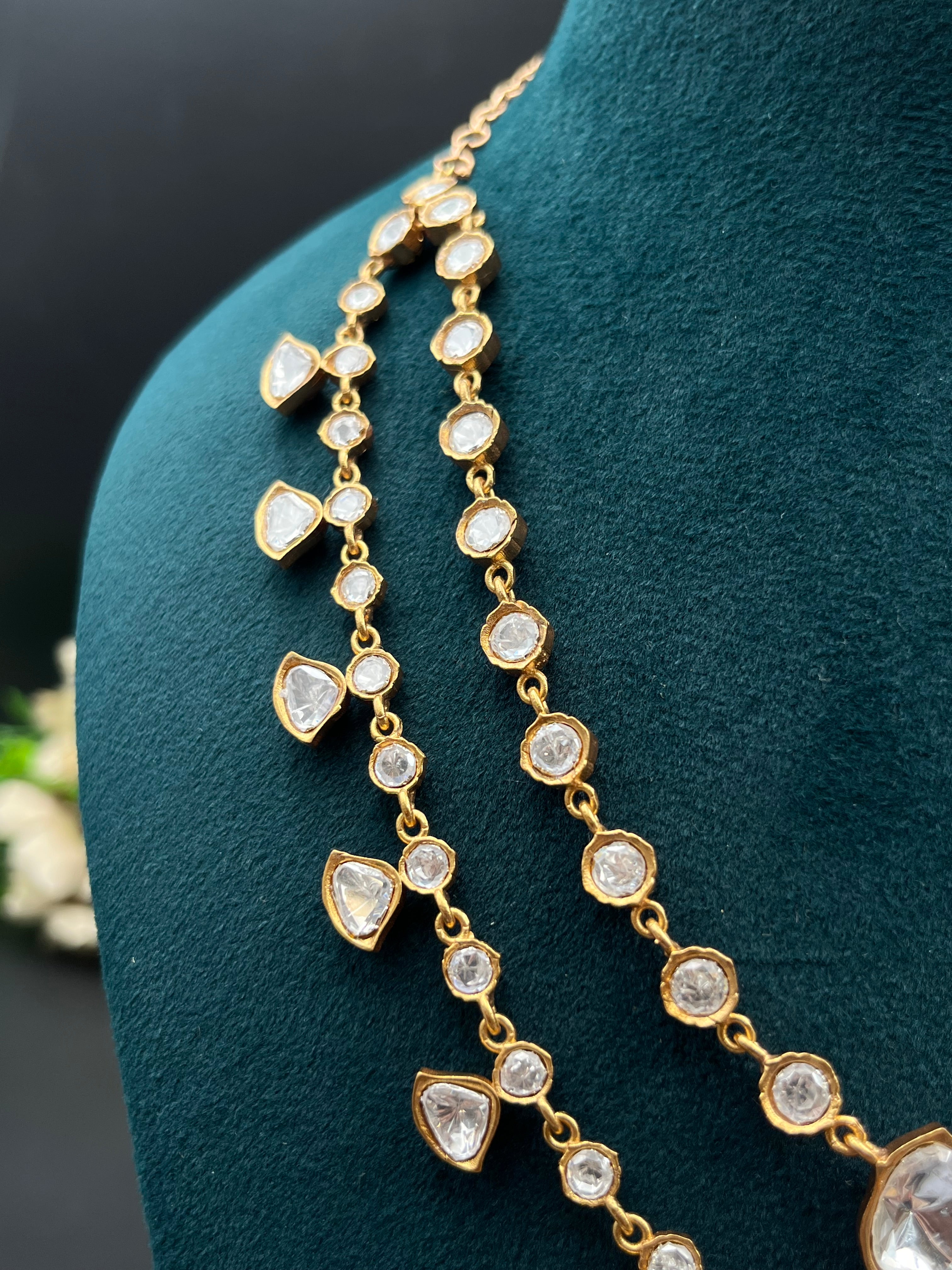 ANGLI NECKLACE