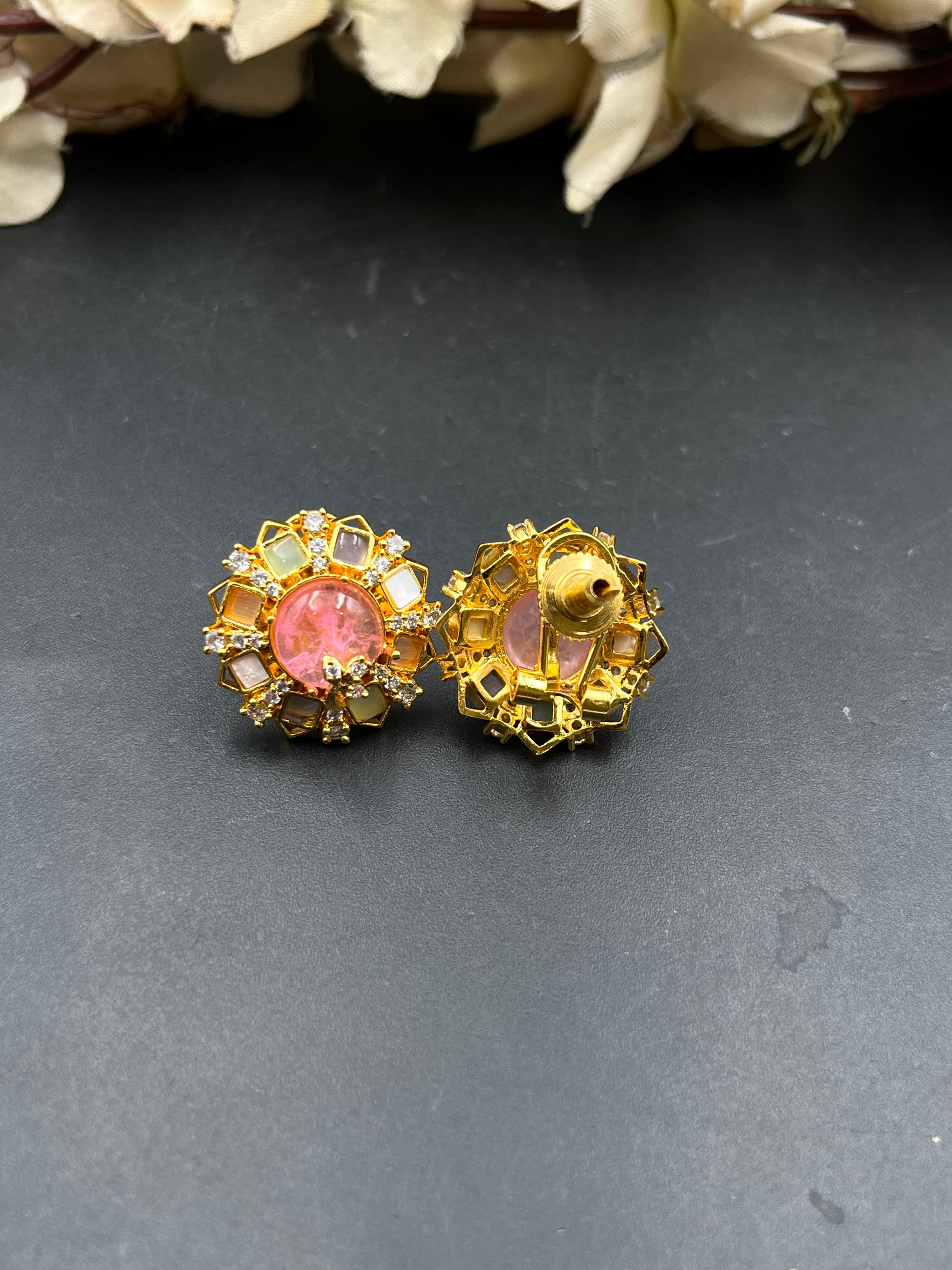 DENU EARRING